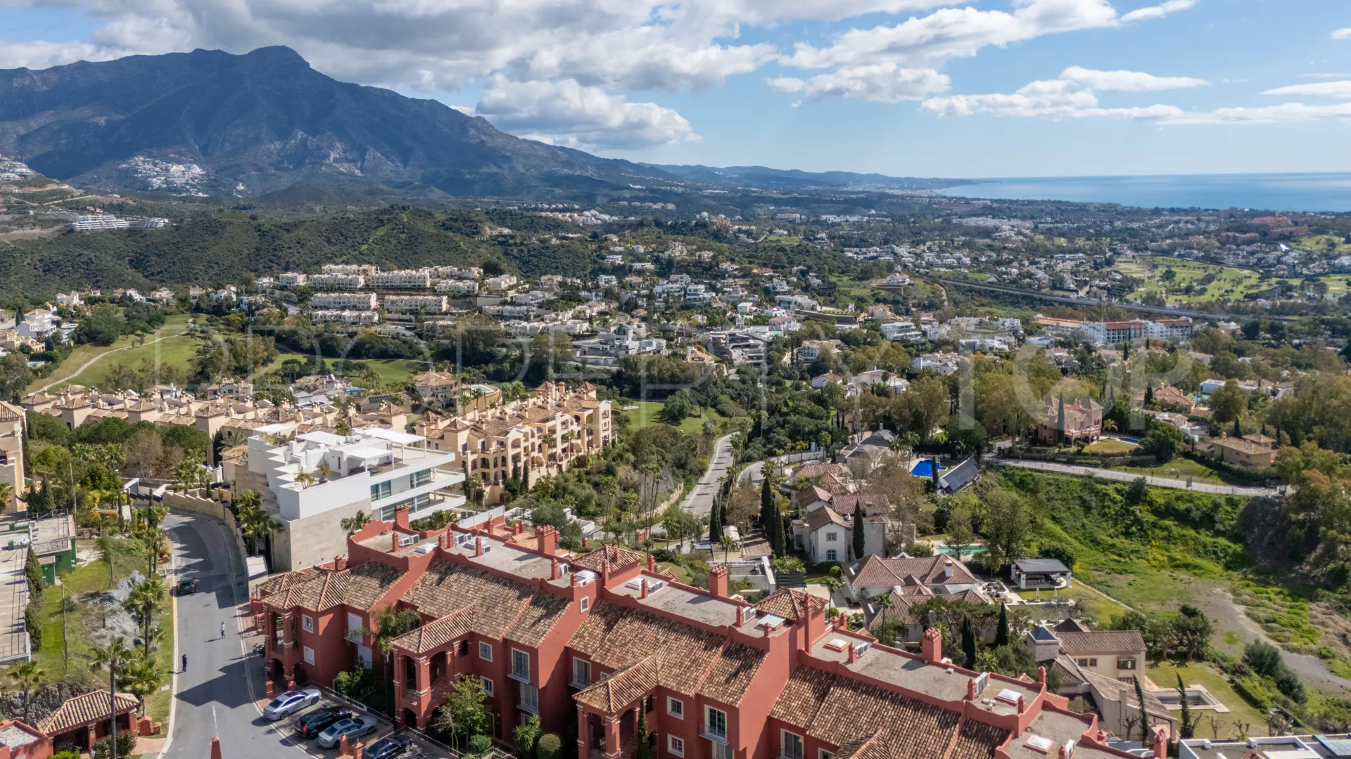Atico duplex en venta en Monte Halcones