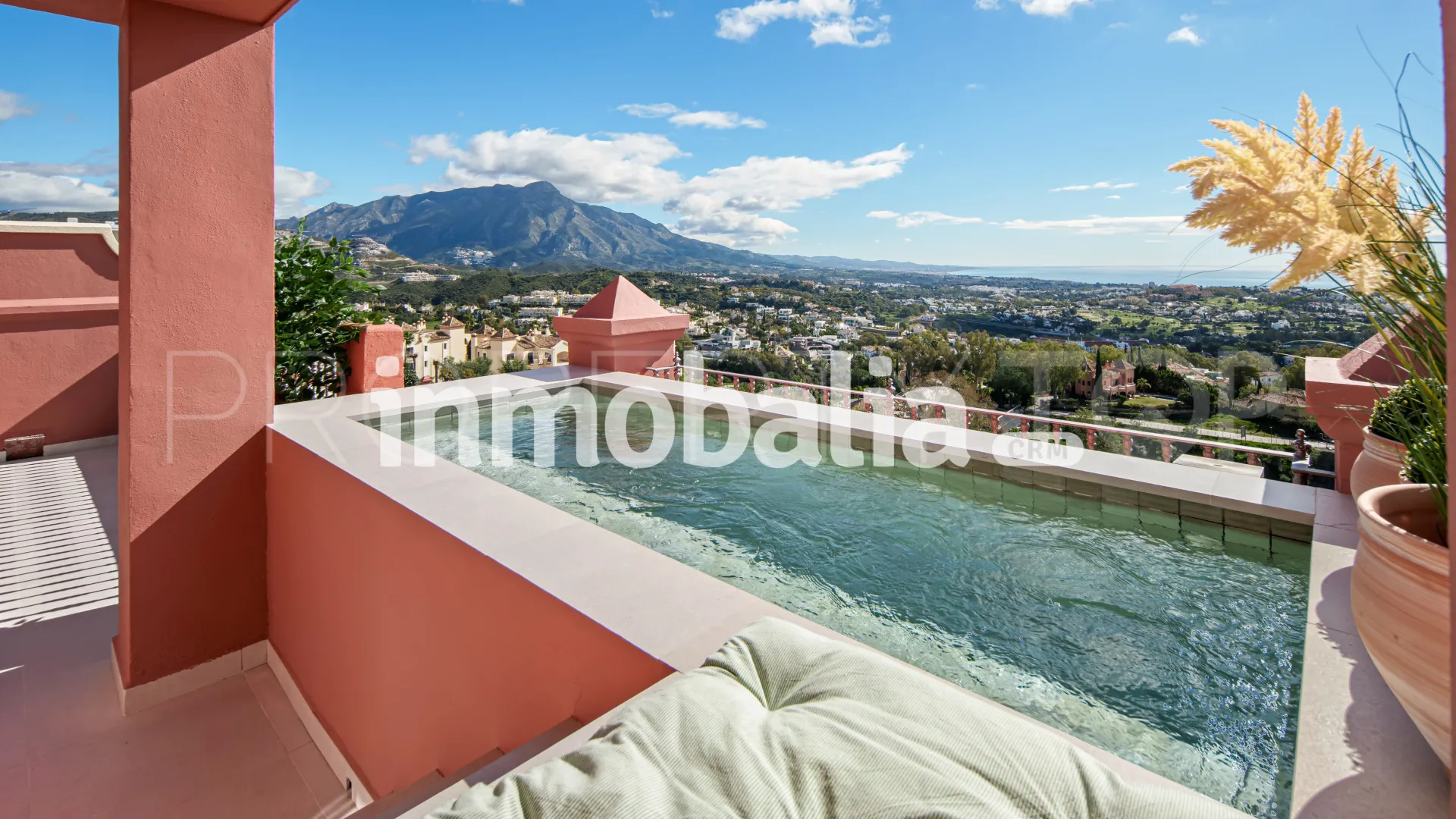 Atico duplex en venta en Monte Halcones