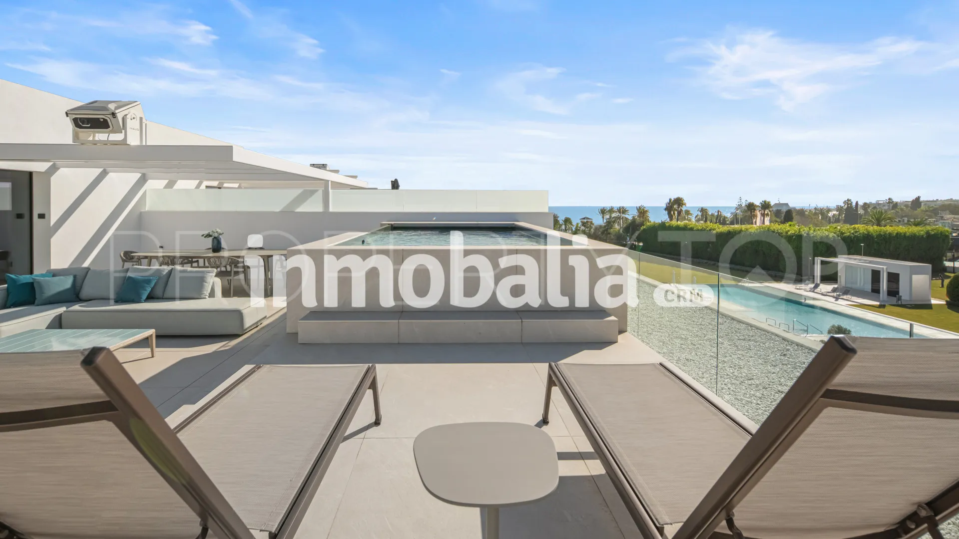 Marbella Golden Mile 3 bedrooms semi detached villa for sale