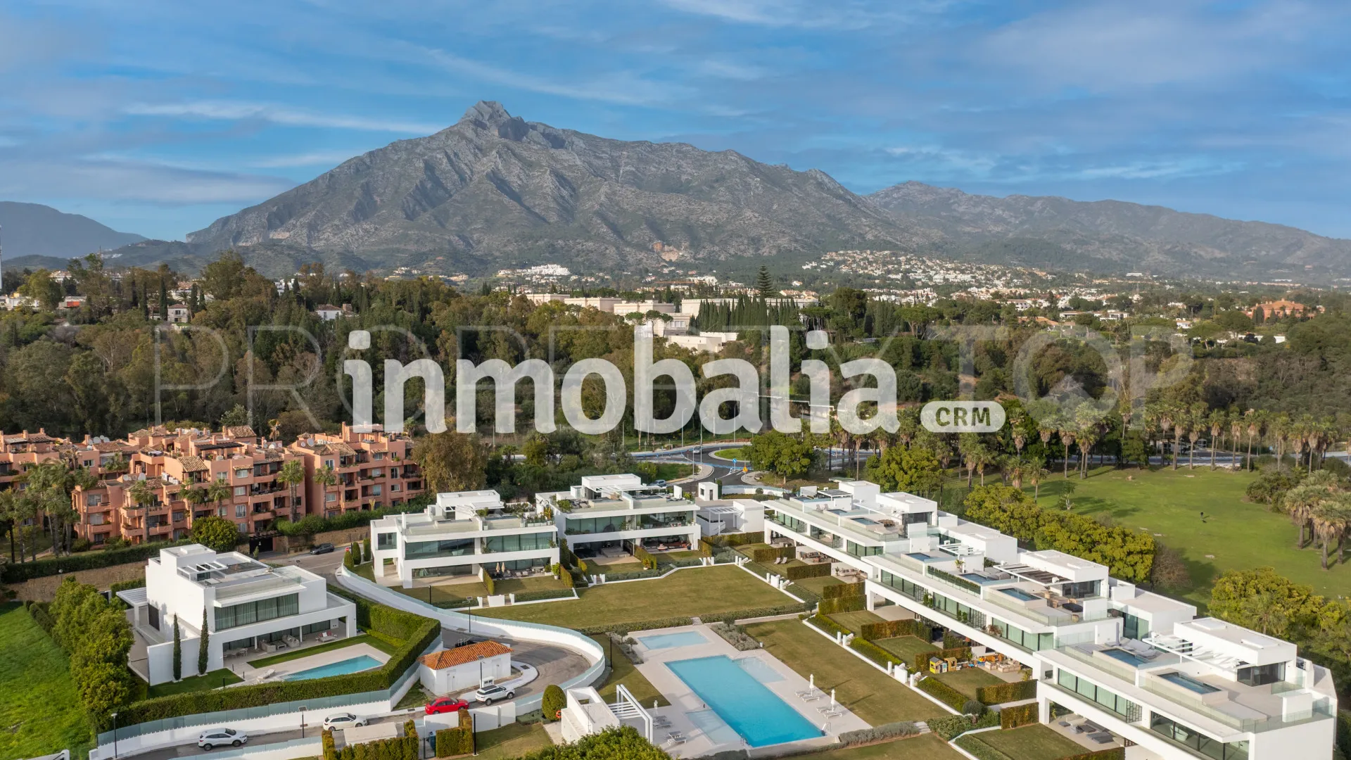 Marbella Golden Mile 3 bedrooms semi detached villa for sale