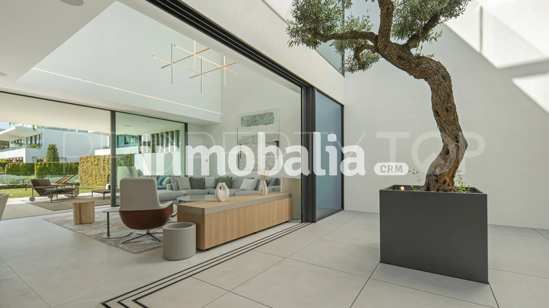 Marbella Golden Mile 3 bedrooms semi detached villa for sale