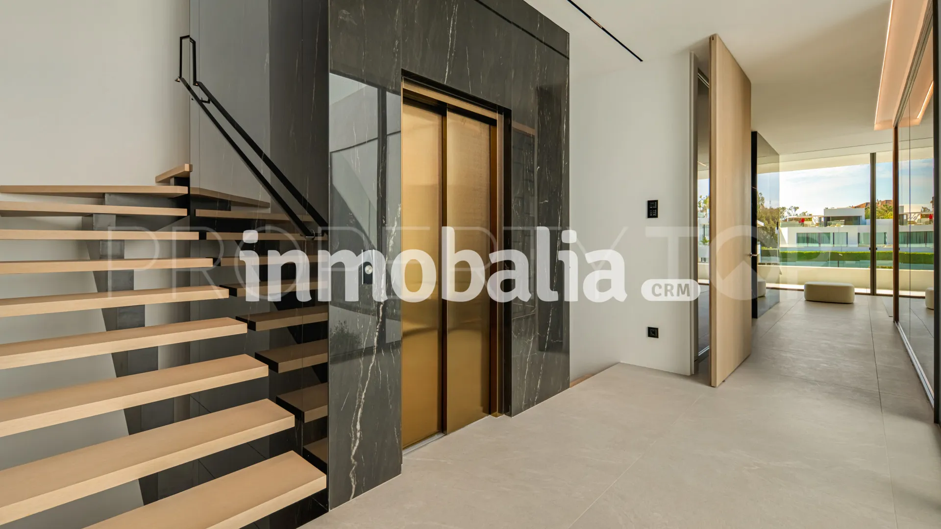 Marbella Golden Mile 3 bedrooms semi detached villa for sale