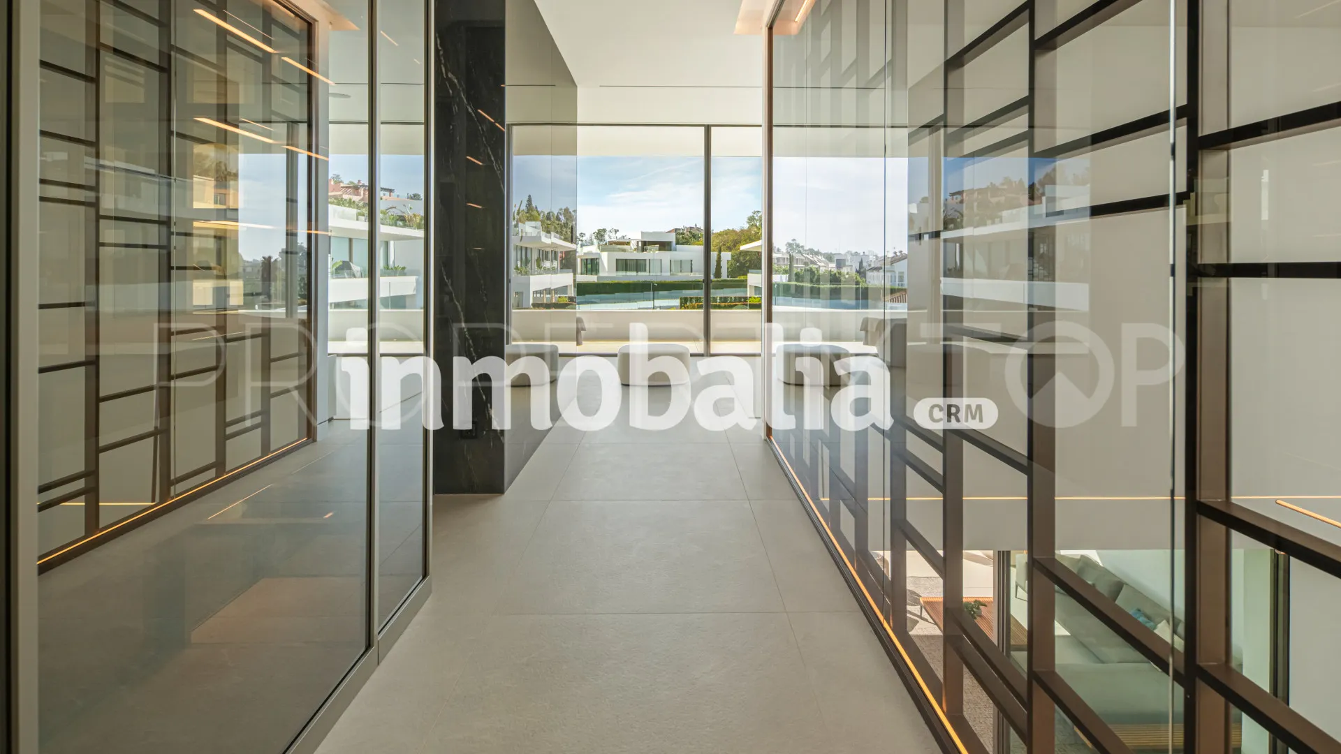 Marbella Golden Mile 3 bedrooms semi detached villa for sale