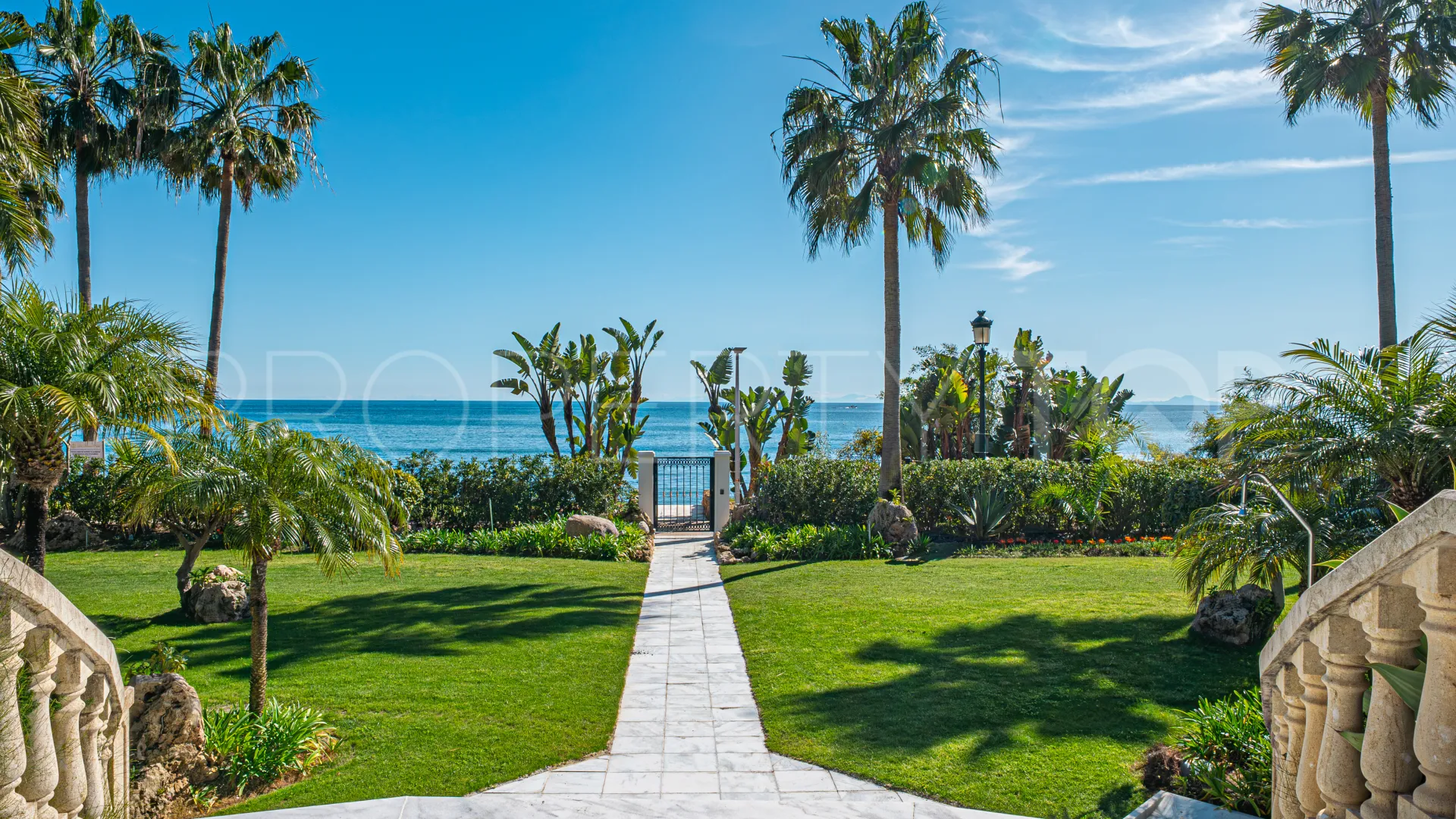 Las Dunas Park apartment for sale