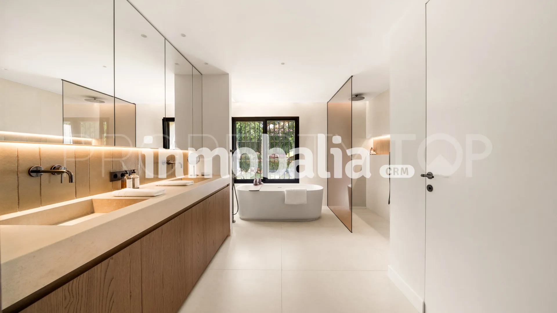 Villa en venta en Cascada de Camojan