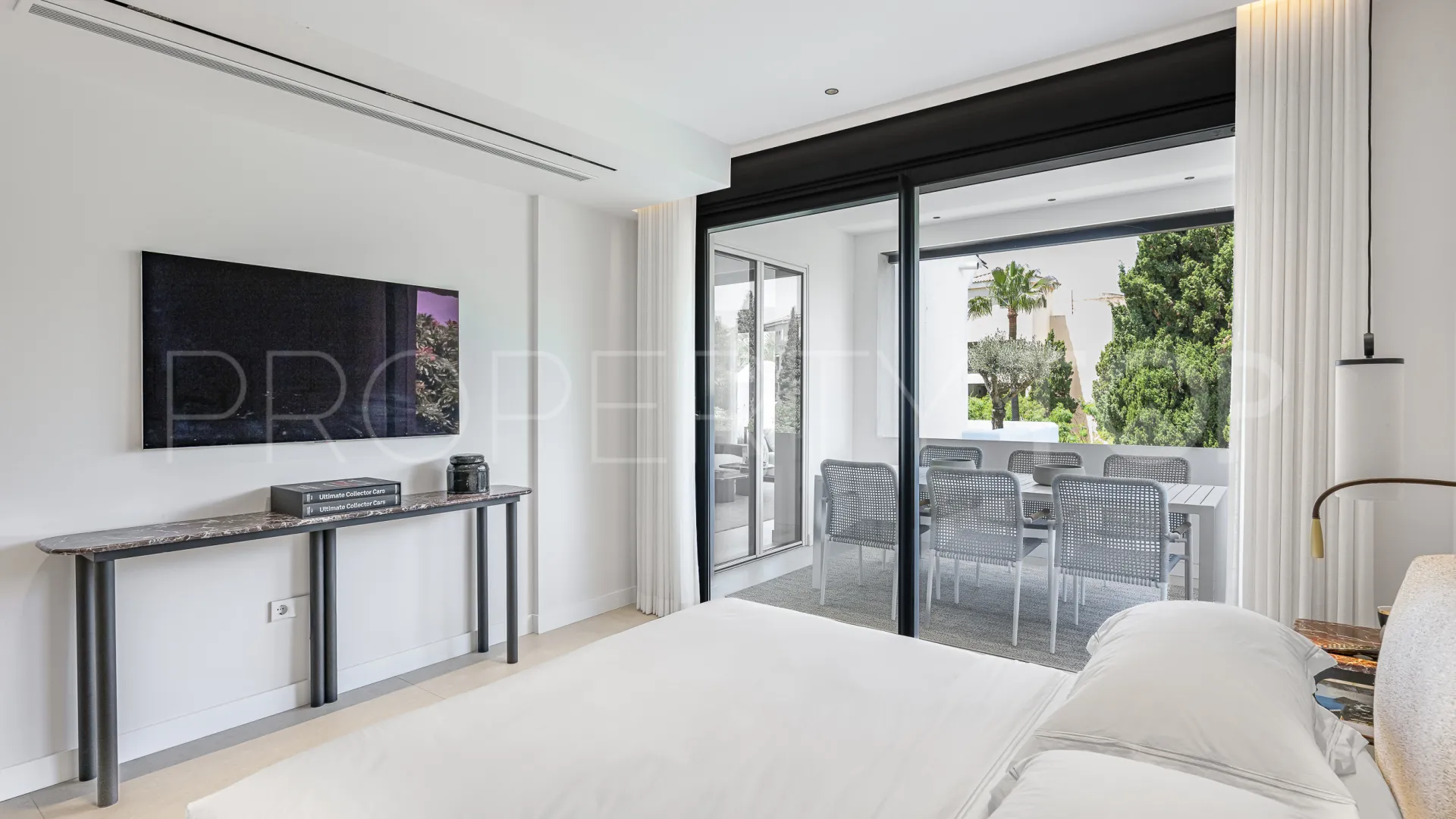 Duplex penthouse for sale in Marbella - Puerto Banus