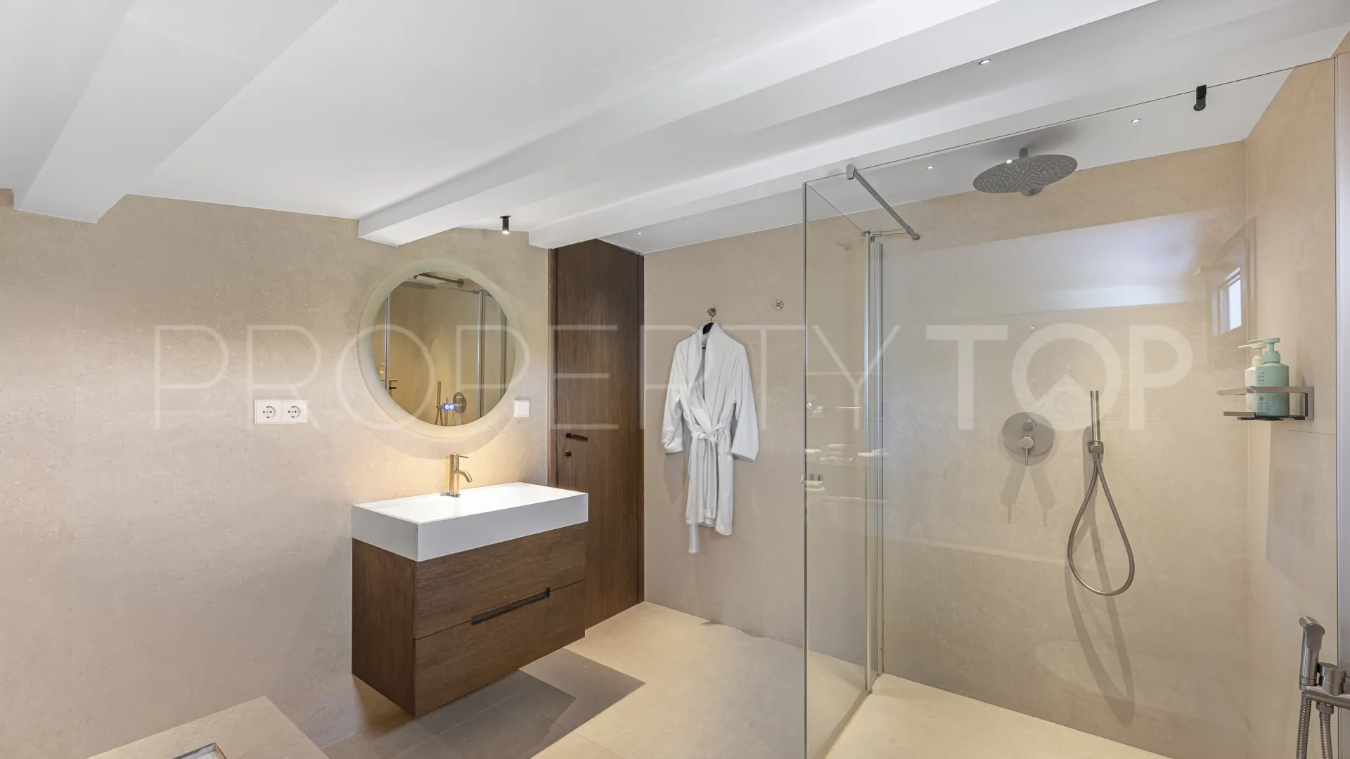 Duplex penthouse for sale in Marbella - Puerto Banus