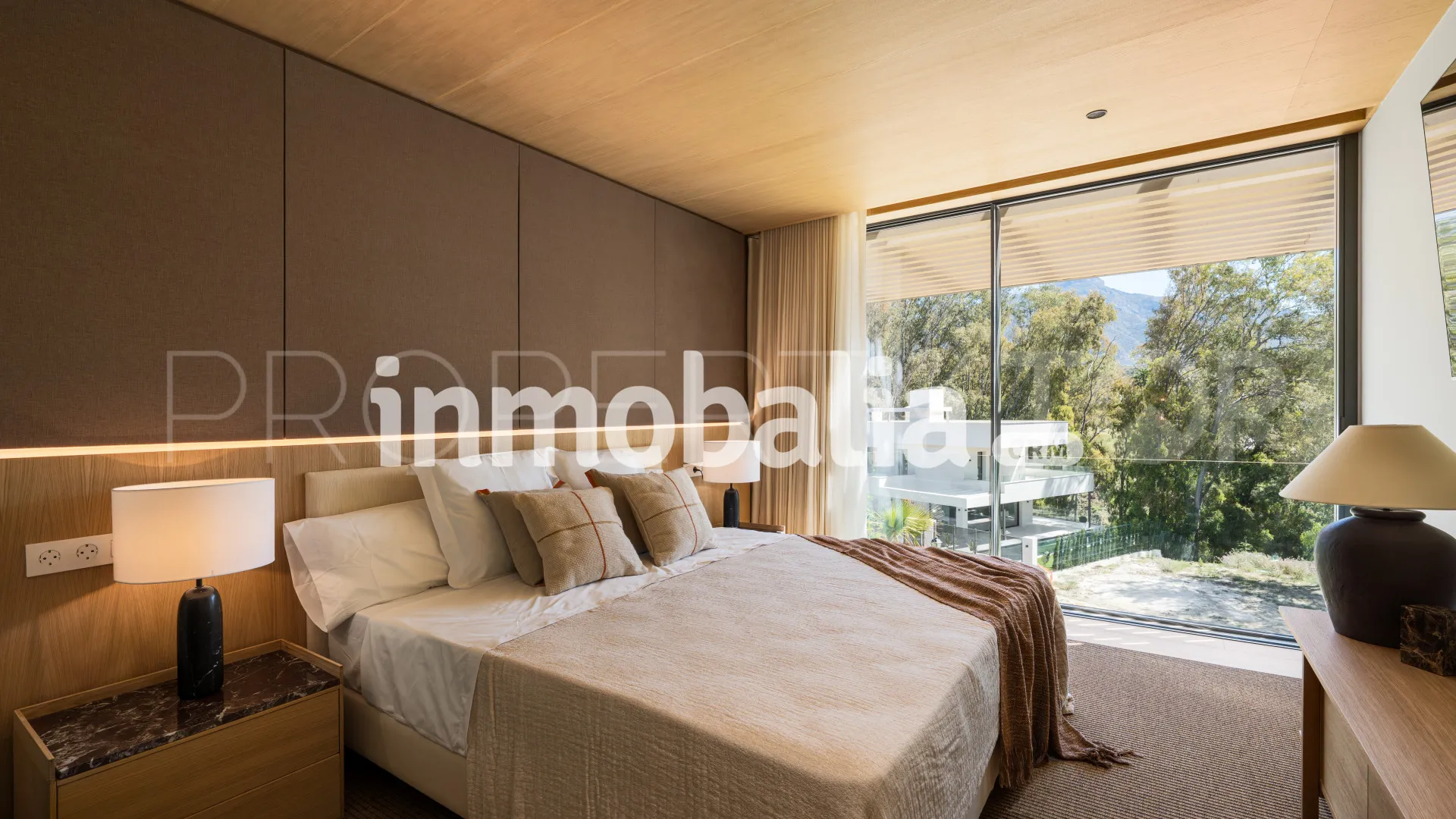 Villa for sale in La Cerquilla with 4 bedrooms