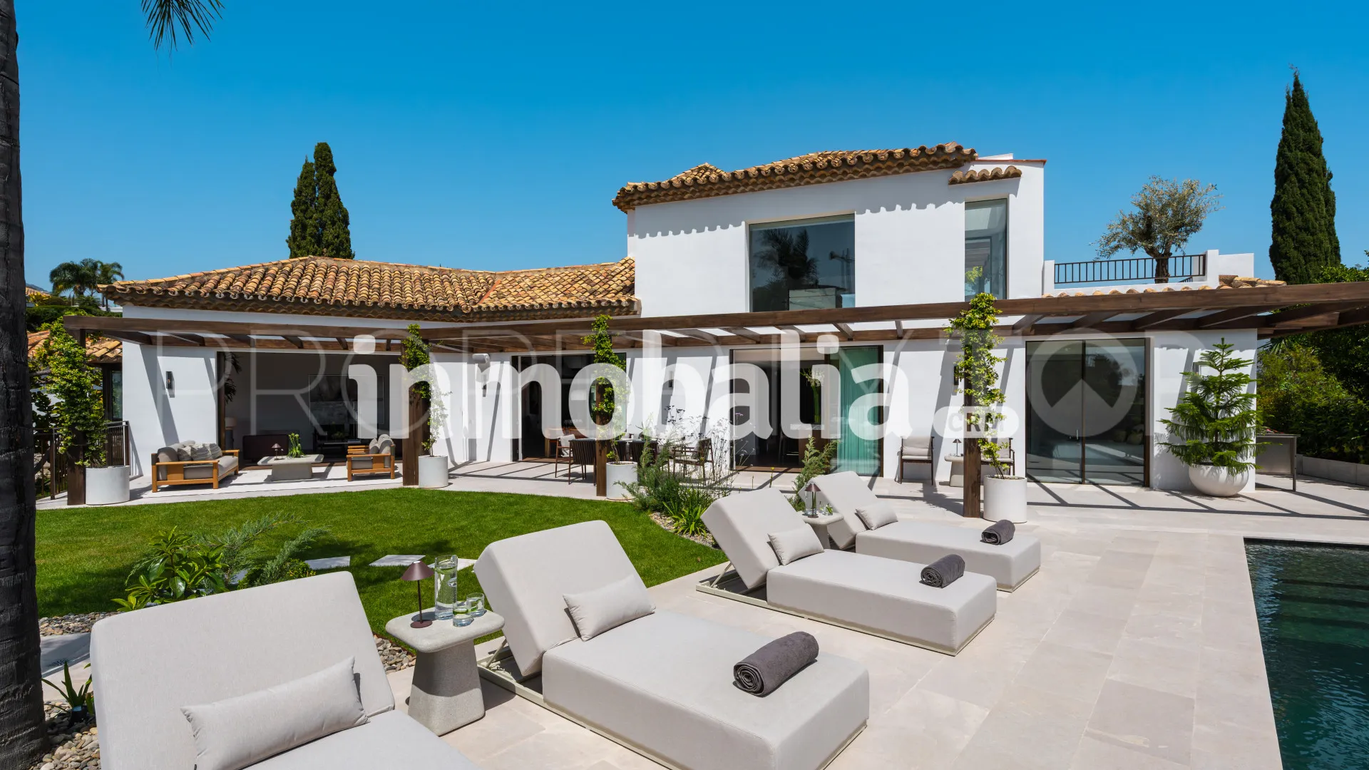 Comprar villa en El Herrojo