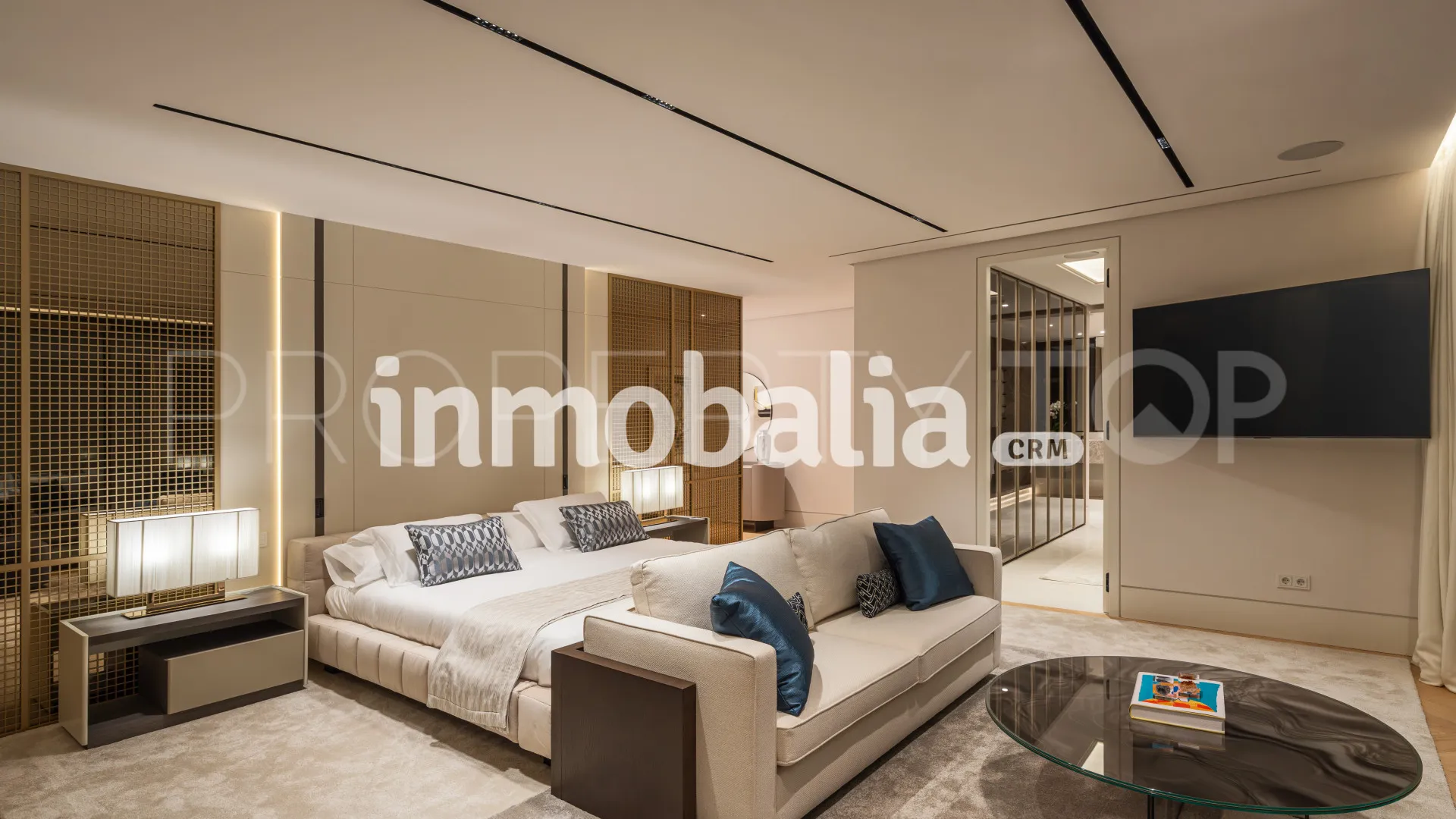 Se vende villa de 5 dormitorios en Marbella Hill Club