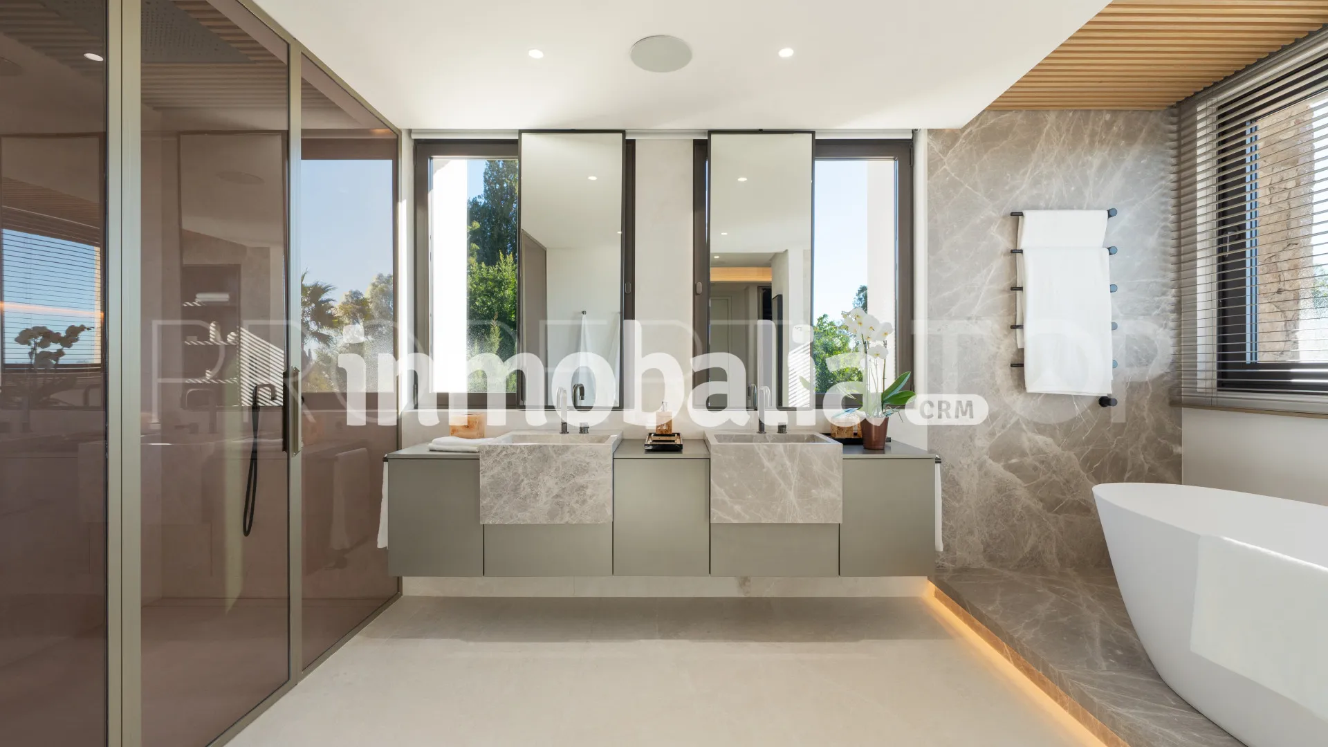 Se vende villa de 5 dormitorios en Marbella Hill Club