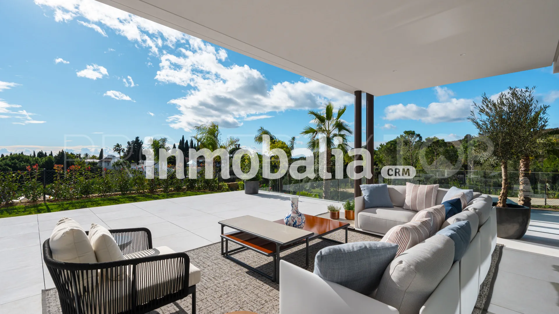 Se vende villa de 5 dormitorios en Marbella Hill Club