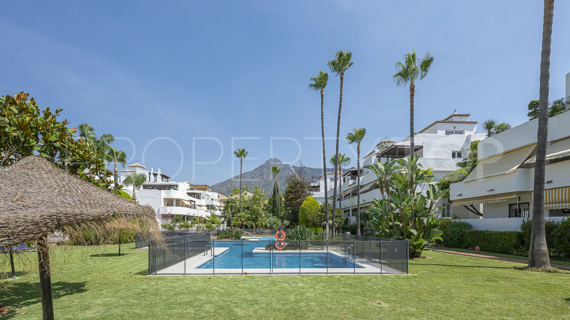 For sale duplex penthouse in Jardines de Sierra Blanca