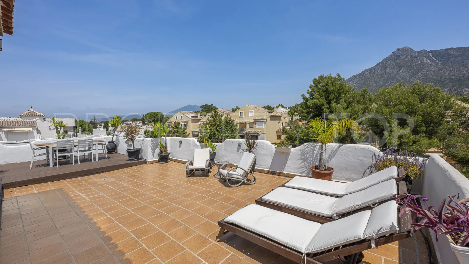 For sale duplex penthouse in Jardines de Sierra Blanca