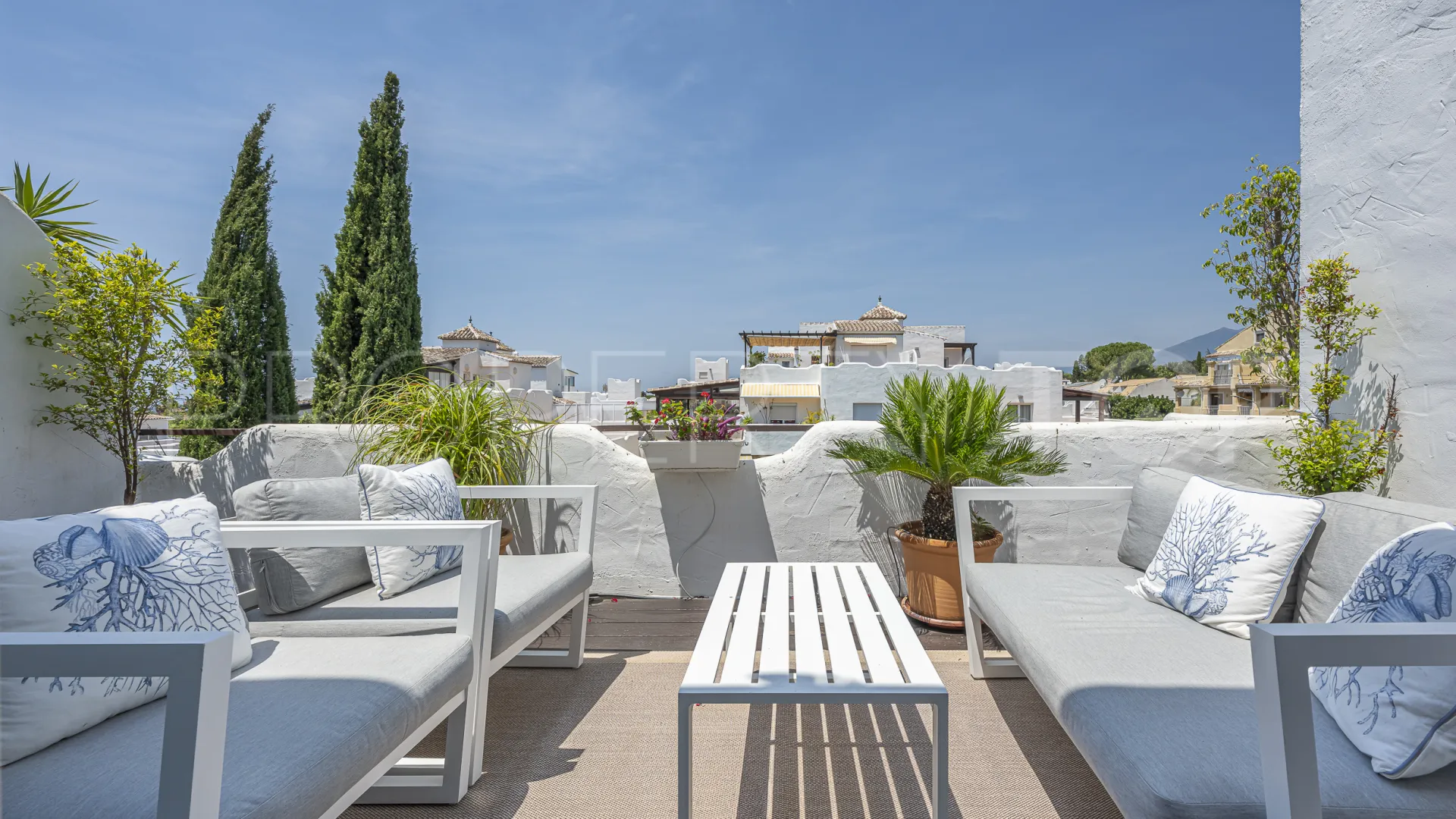 For sale duplex penthouse in Jardines de Sierra Blanca