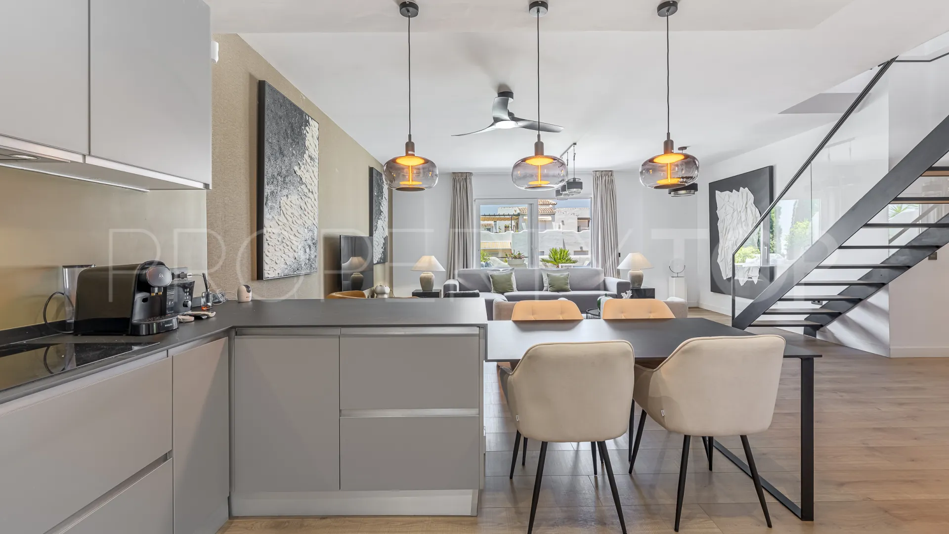 For sale duplex penthouse in Jardines de Sierra Blanca