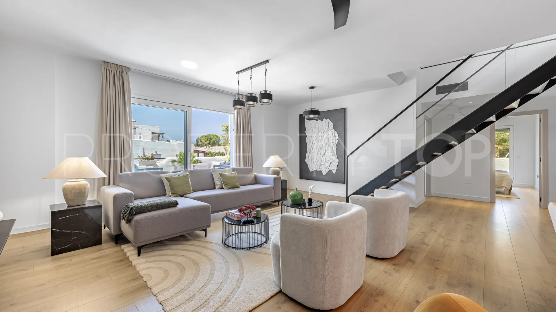 For sale duplex penthouse in Jardines de Sierra Blanca