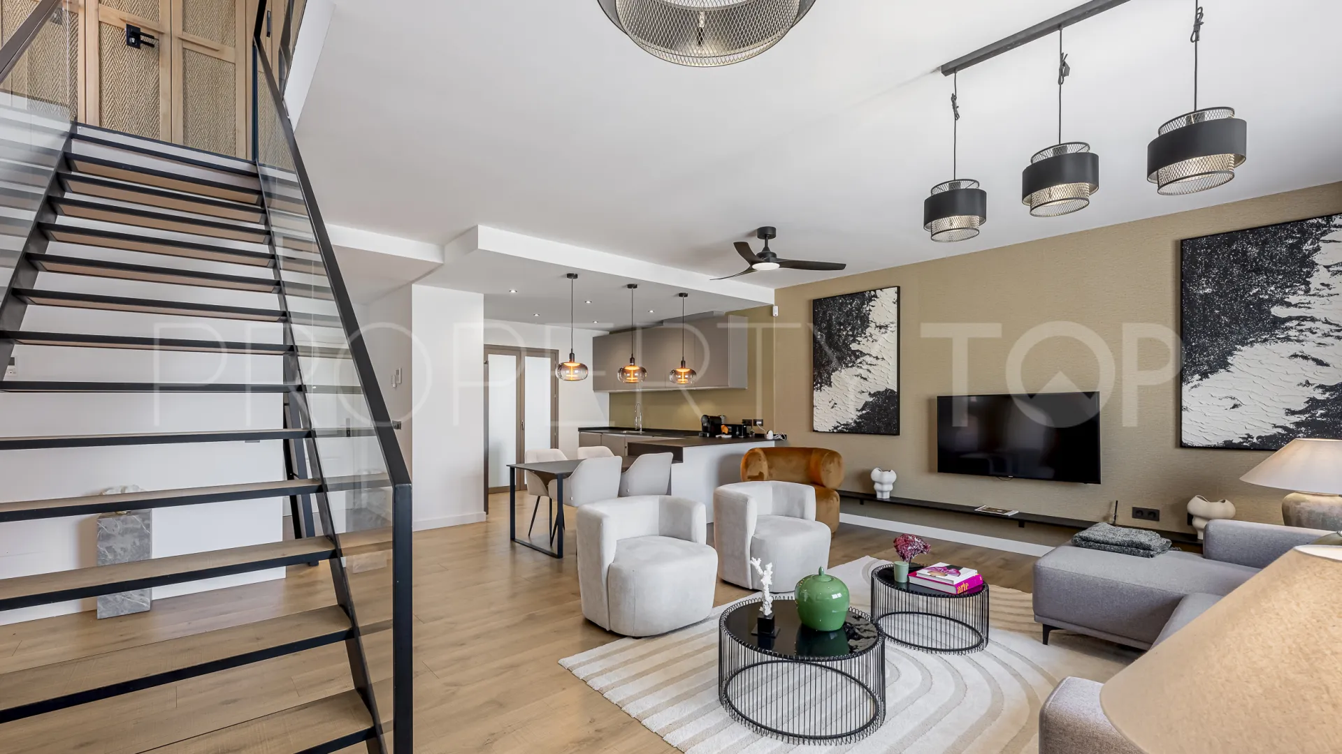For sale duplex penthouse in Jardines de Sierra Blanca