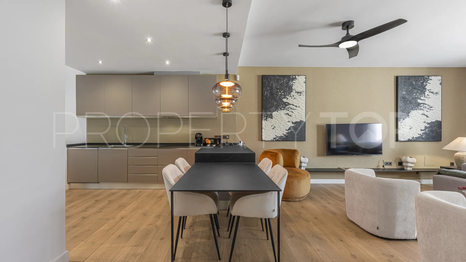 For sale duplex penthouse in Jardines de Sierra Blanca