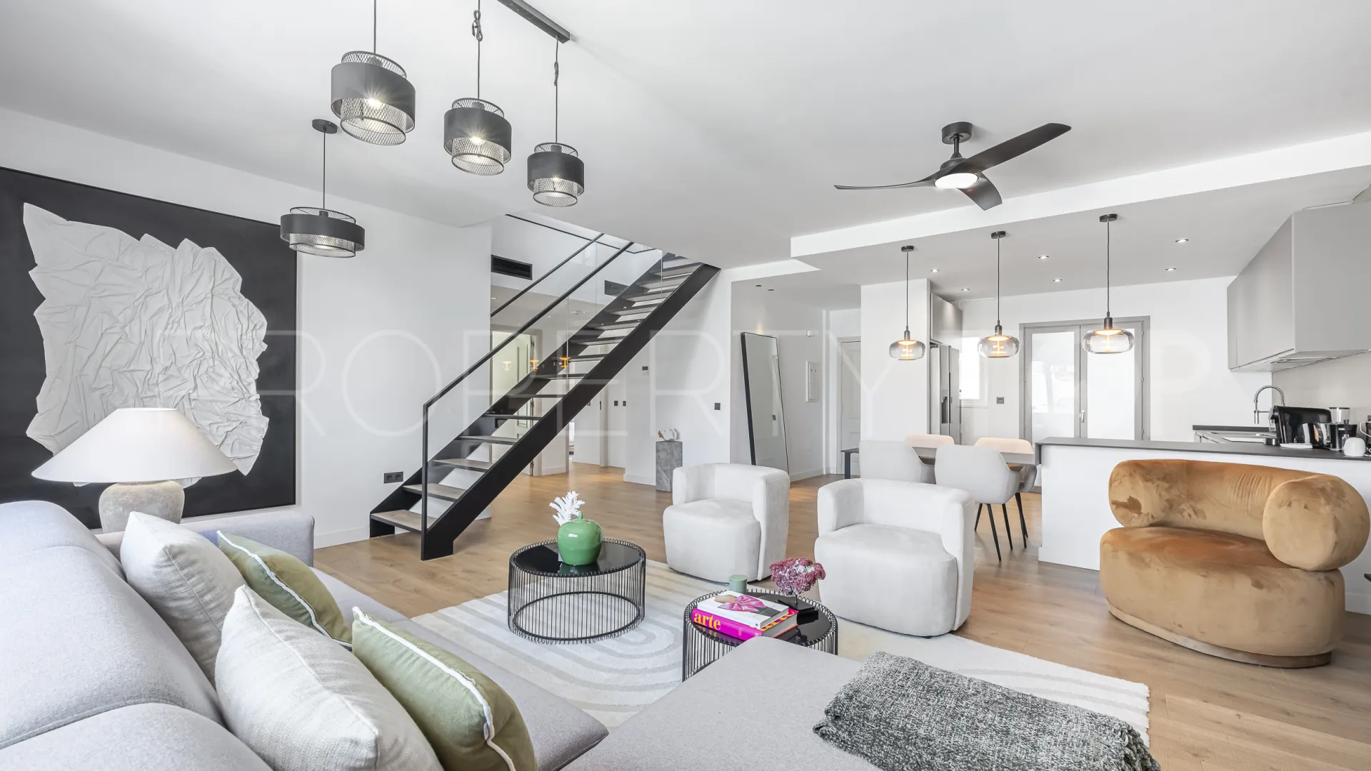 For sale duplex penthouse in Jardines de Sierra Blanca