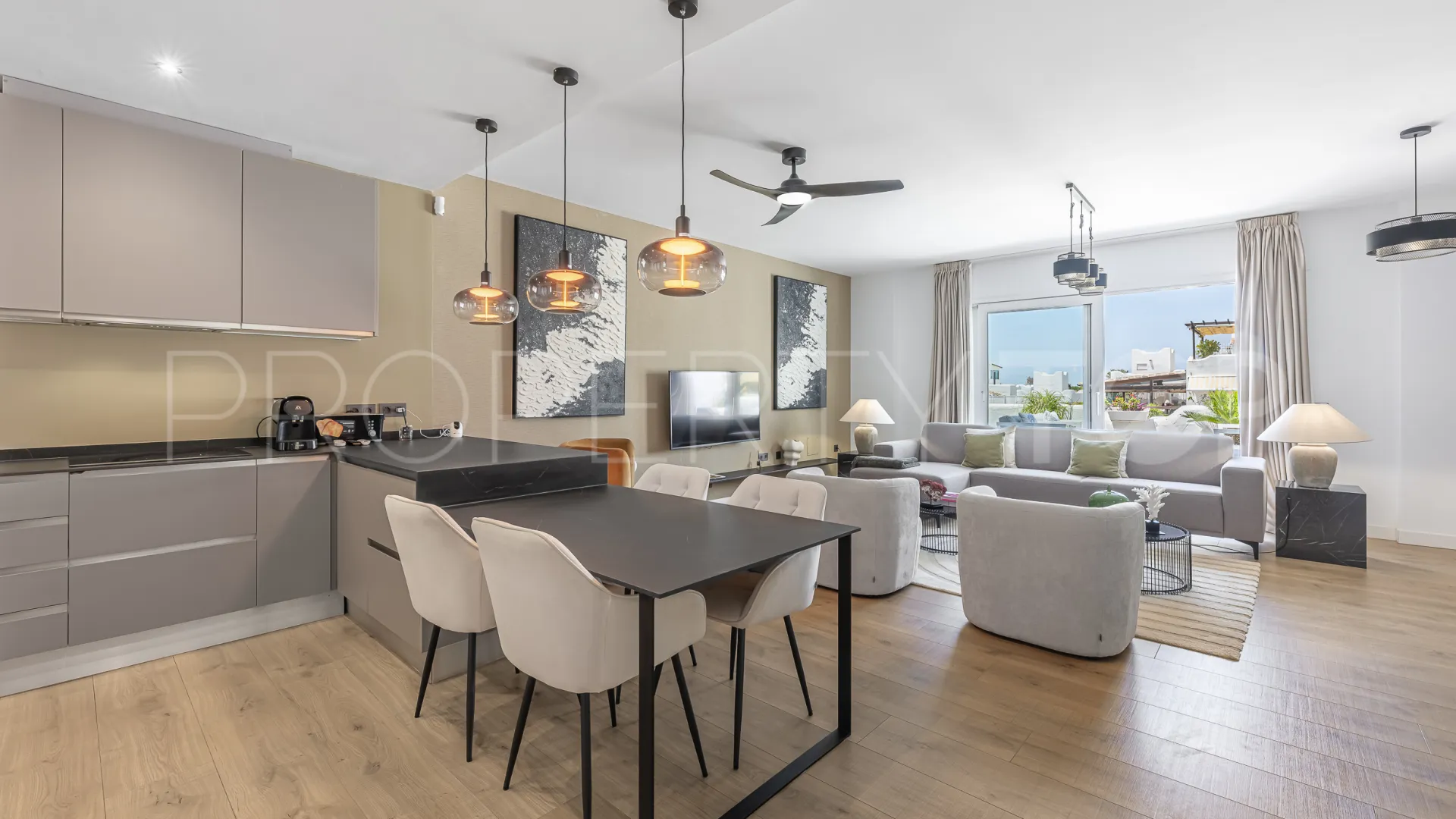 For sale duplex penthouse in Jardines de Sierra Blanca