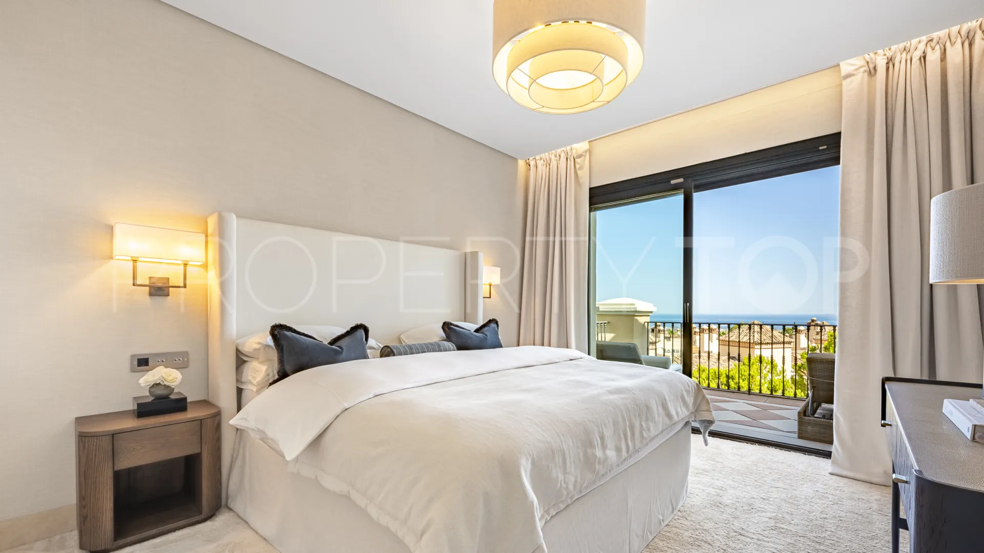 La Quinta 3 bedrooms penthouse for sale
