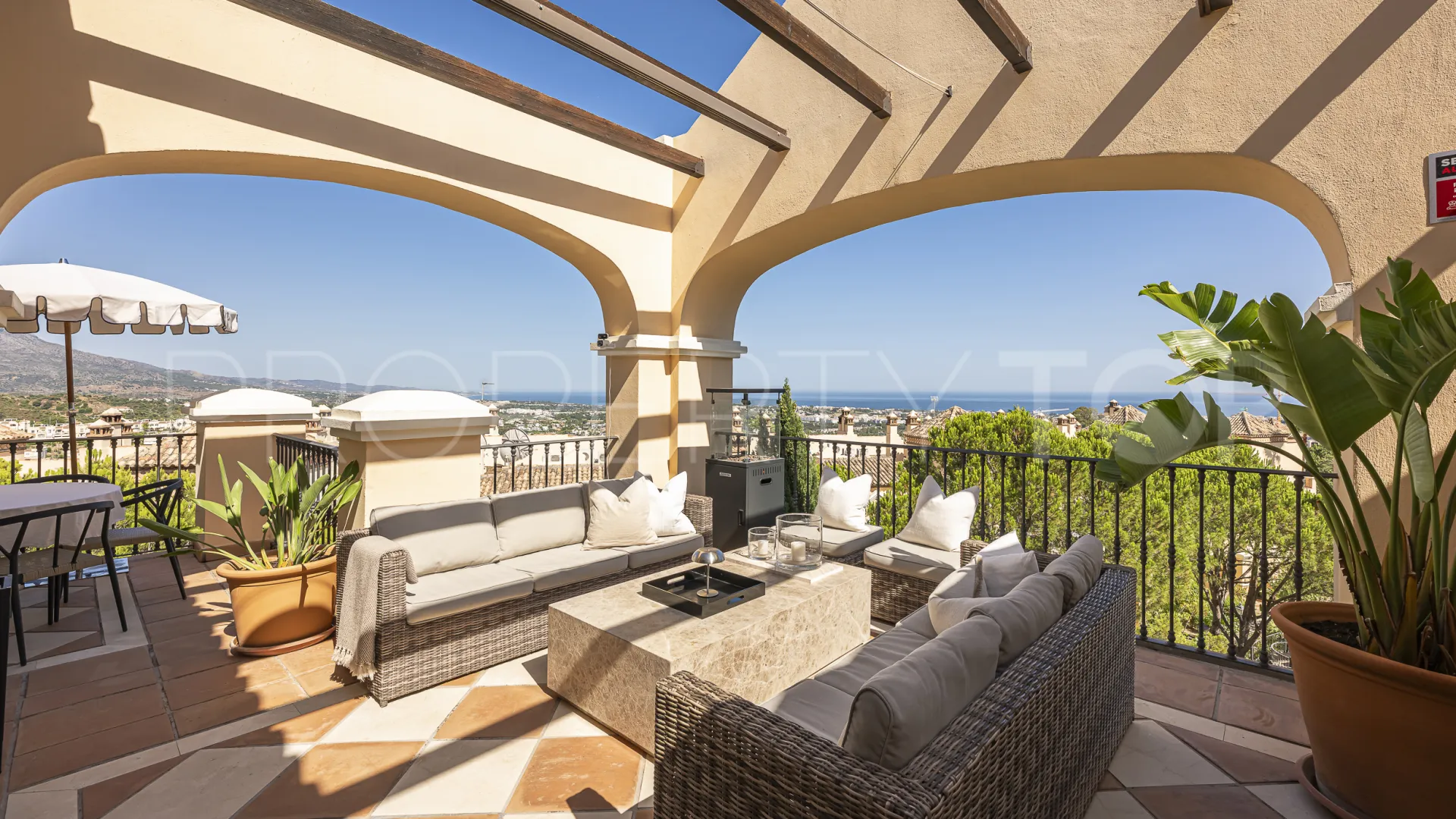 La Quinta 3 bedrooms penthouse for sale