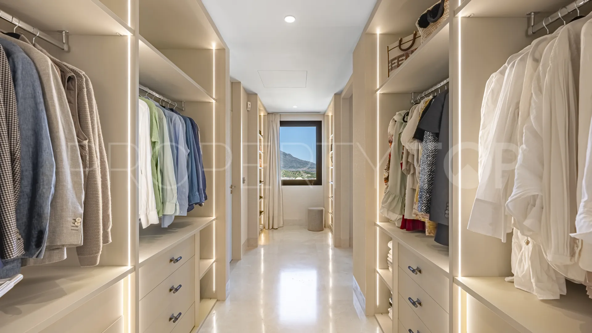 La Quinta 3 bedrooms penthouse for sale