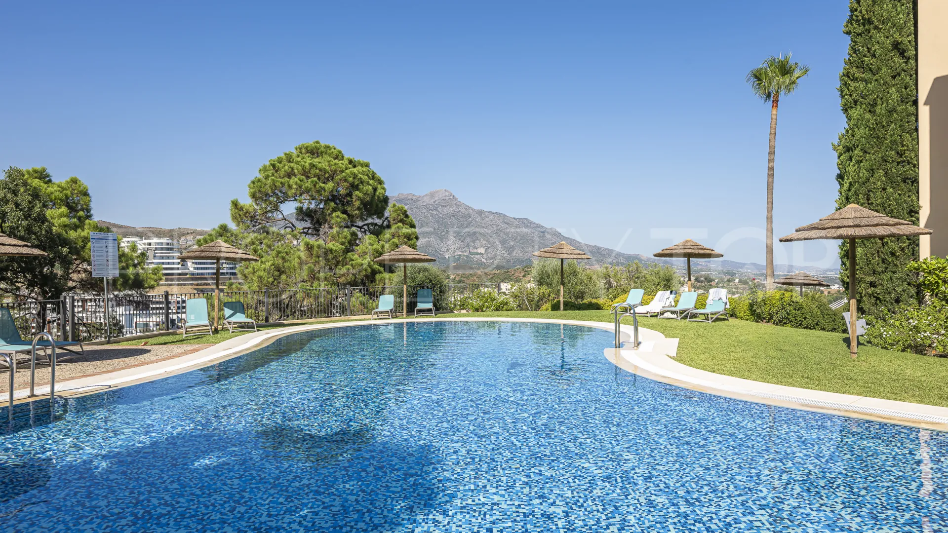La Quinta 3 bedrooms penthouse for sale