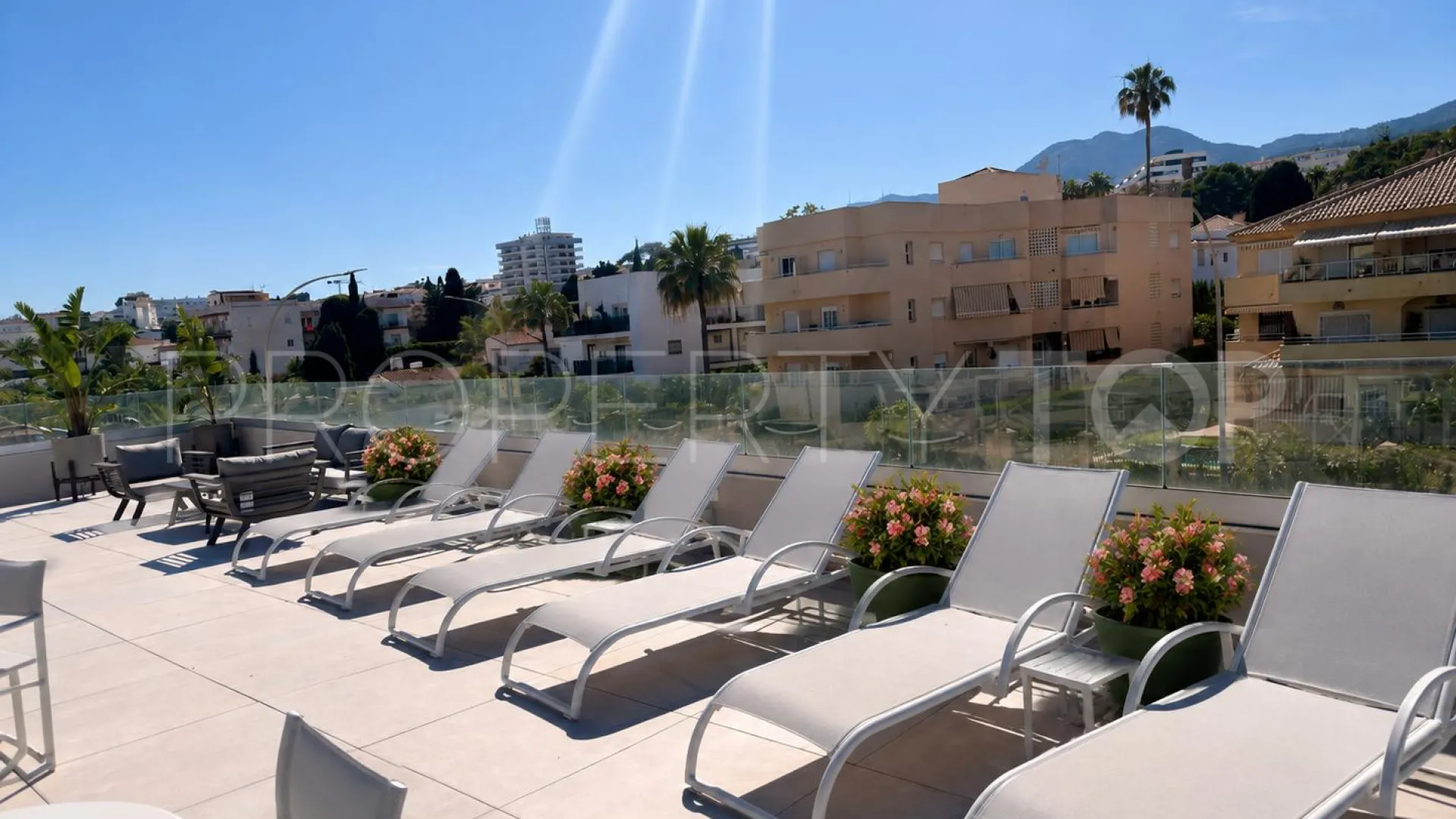 For sale ground floor duplex in La Carihuela