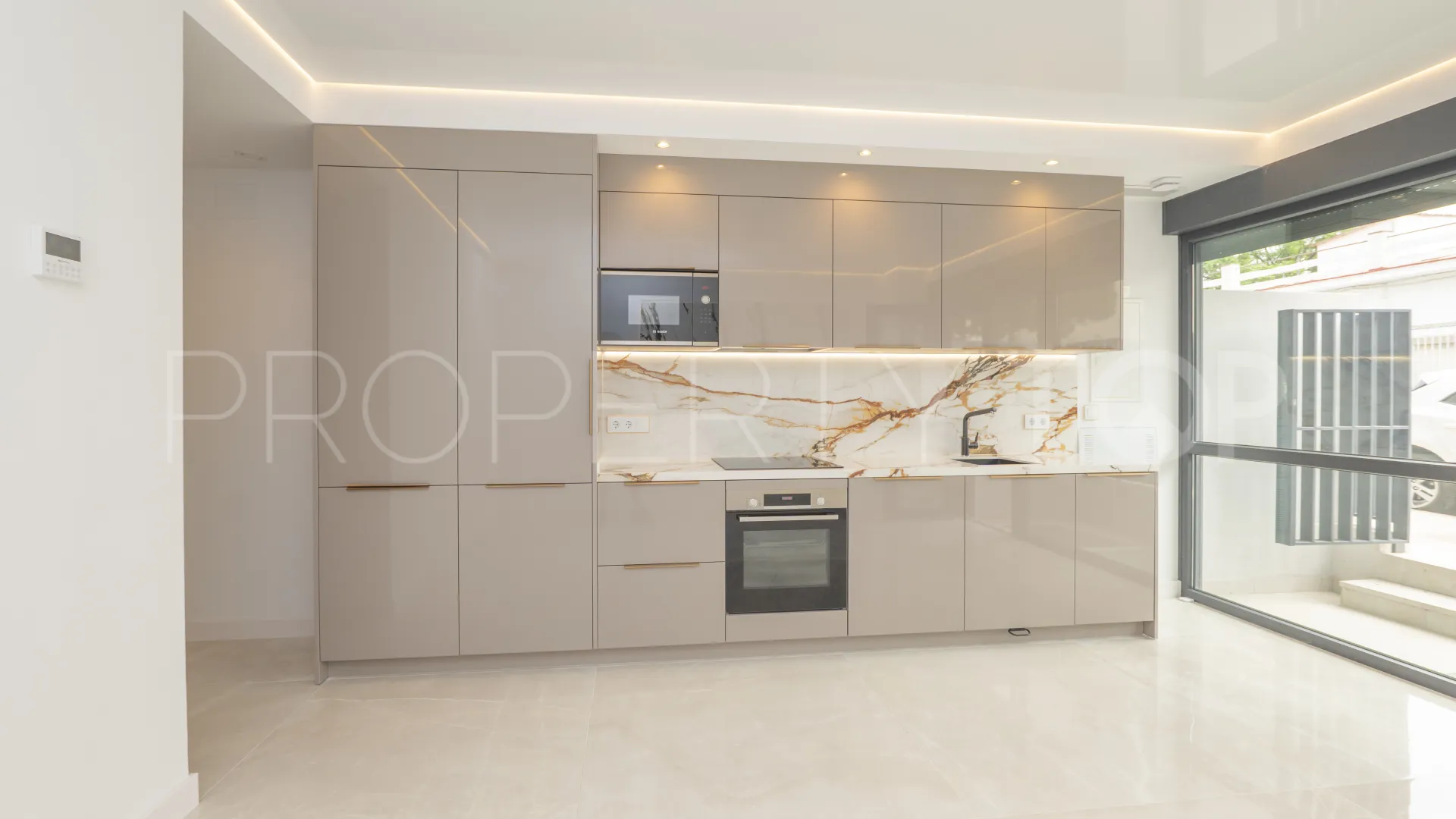 Duplex planta baja a la venta en La Carihuela