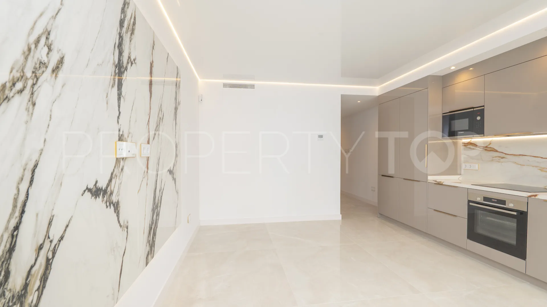 Duplex planta baja a la venta en La Carihuela
