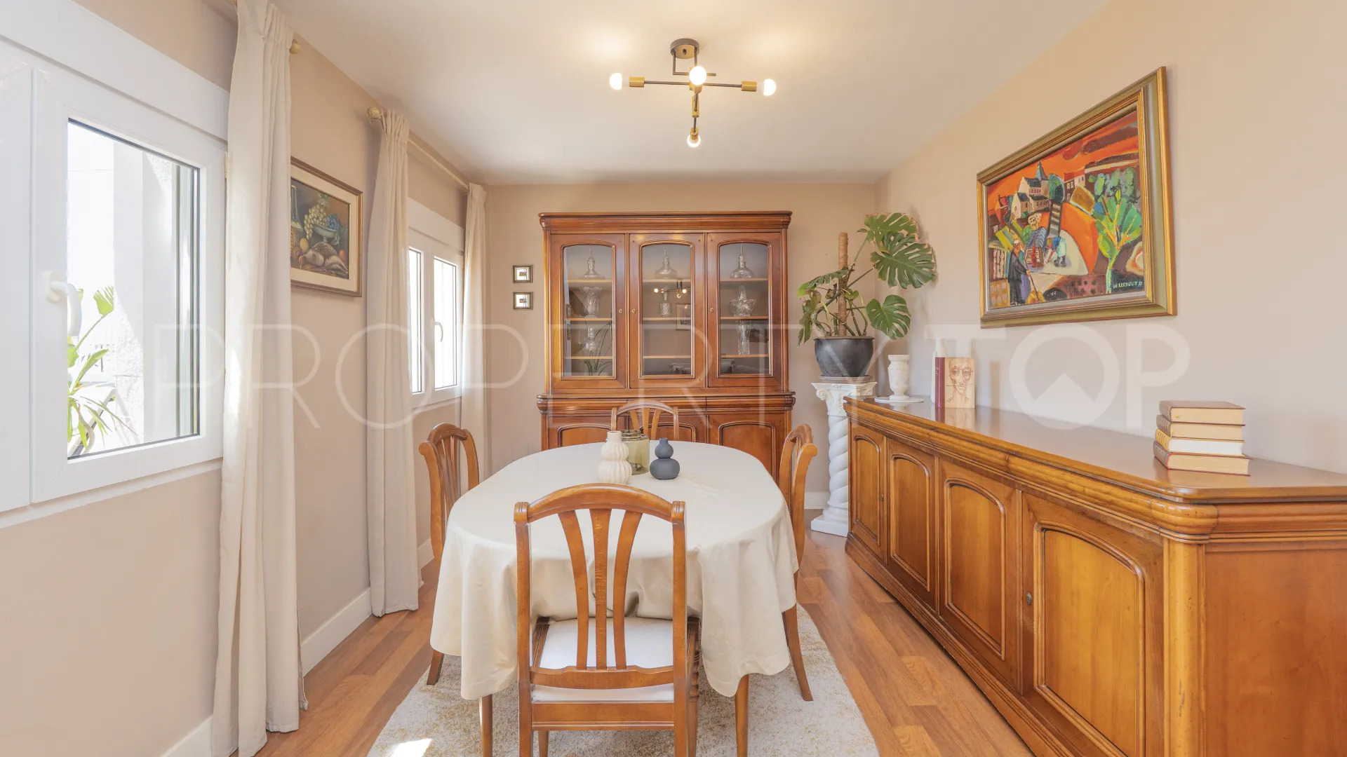 Ático en venta en La Carihuela con 2 dormitorios