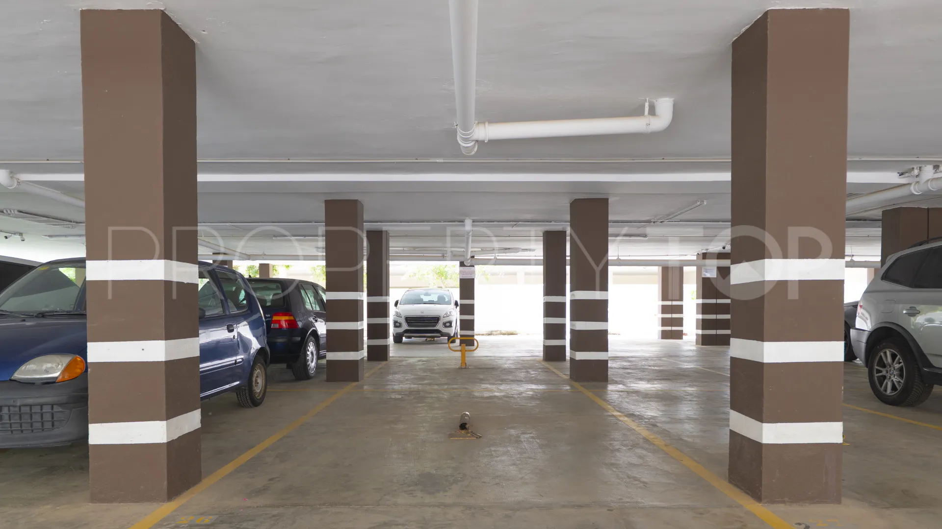 Ático en venta en La Carihuela con 2 dormitorios