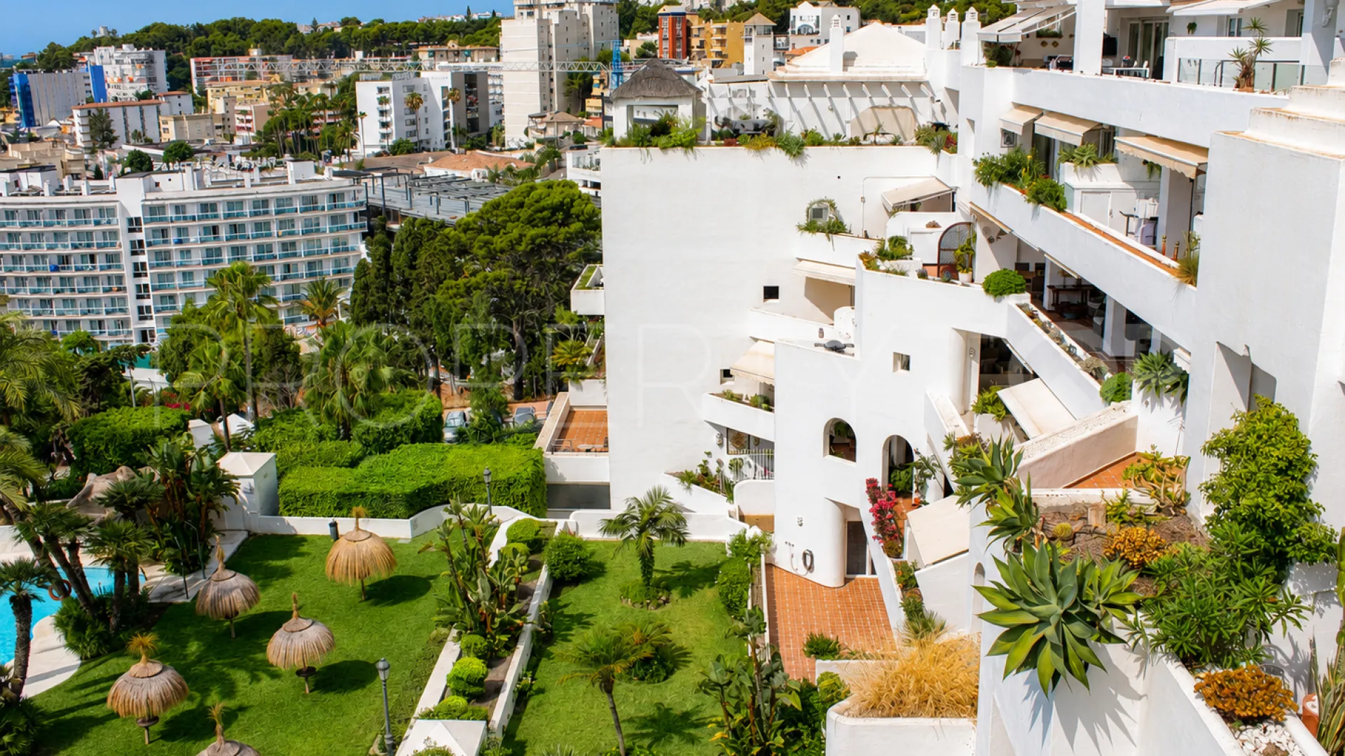 Torremolinos Centro, Ático con 3 dormitorios a la venta