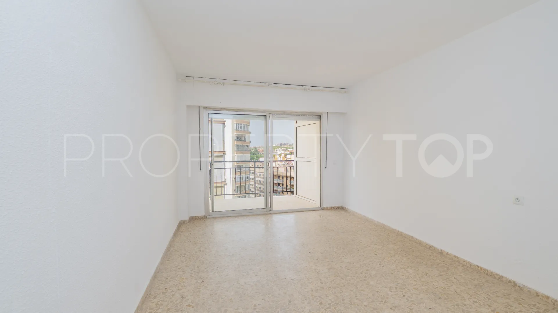 For sale studio in Torremolinos Centro