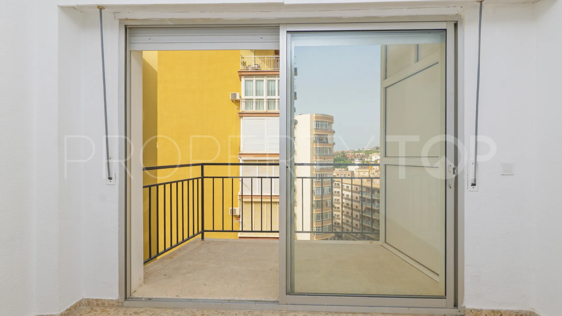 For sale studio in Torremolinos Centro