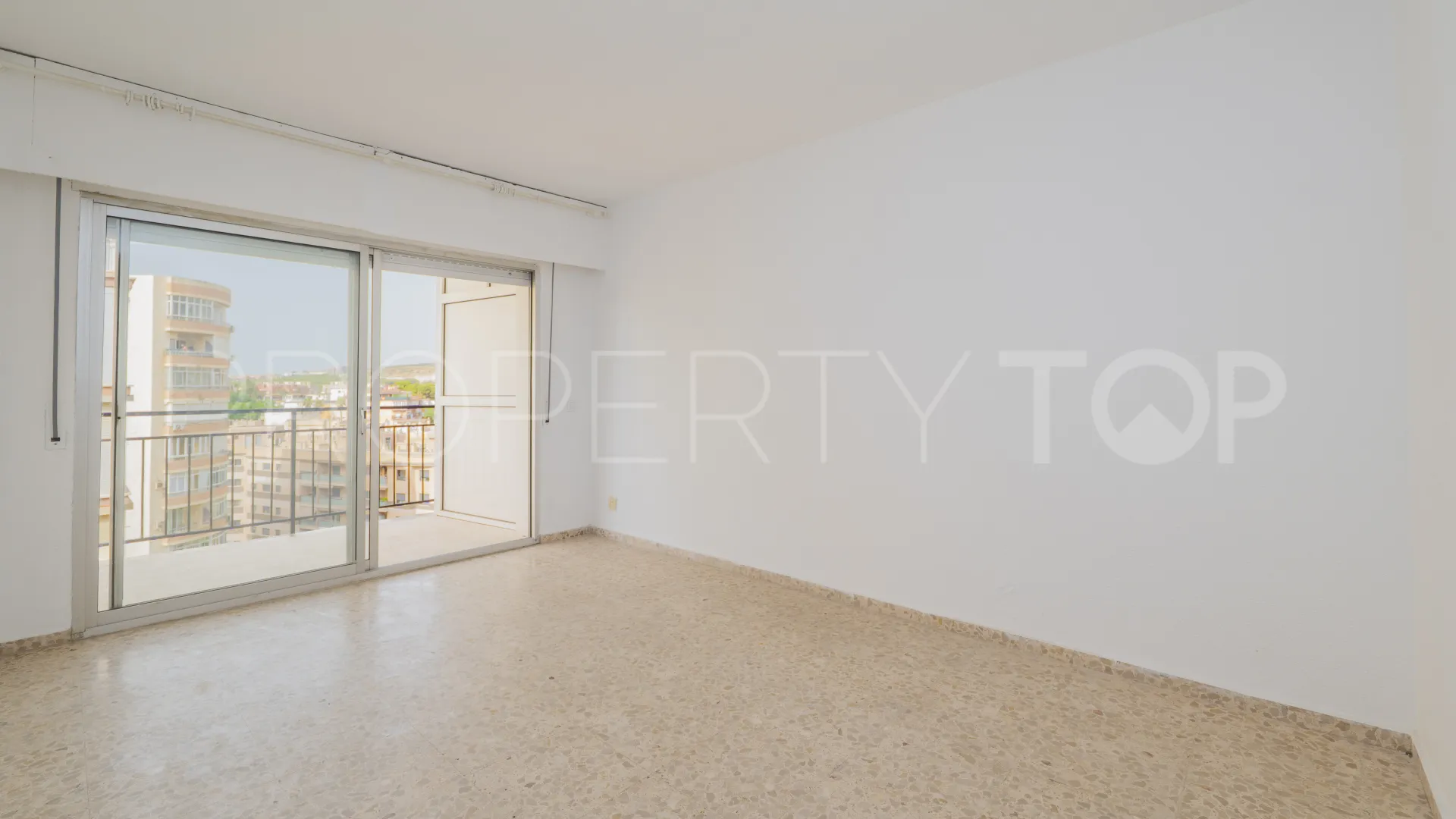 For sale studio in Torremolinos Centro