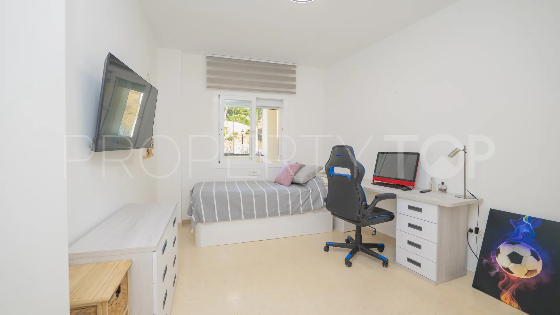 2 bedrooms apartment for sale in Elviria