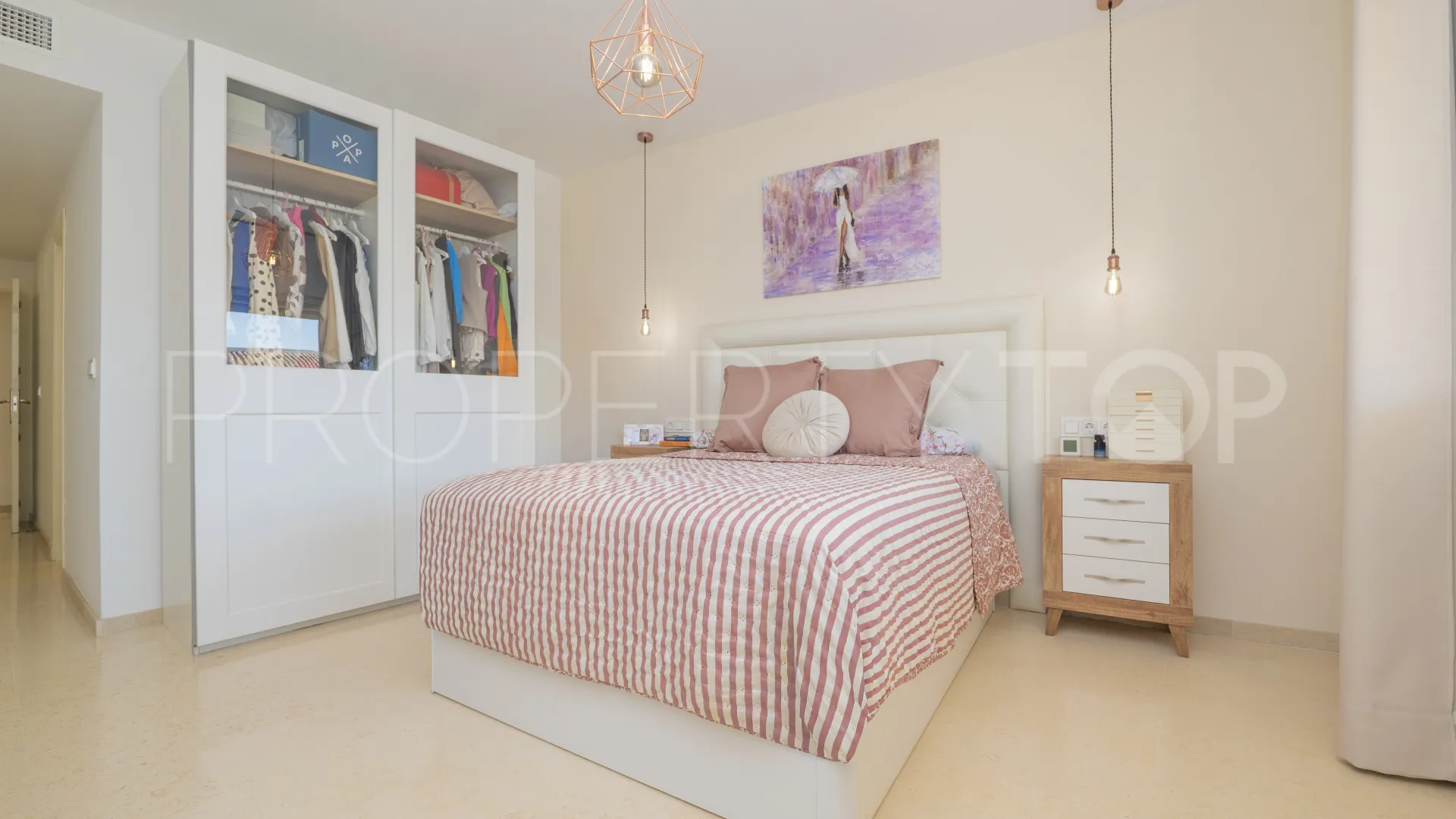 2 bedrooms apartment for sale in Elviria