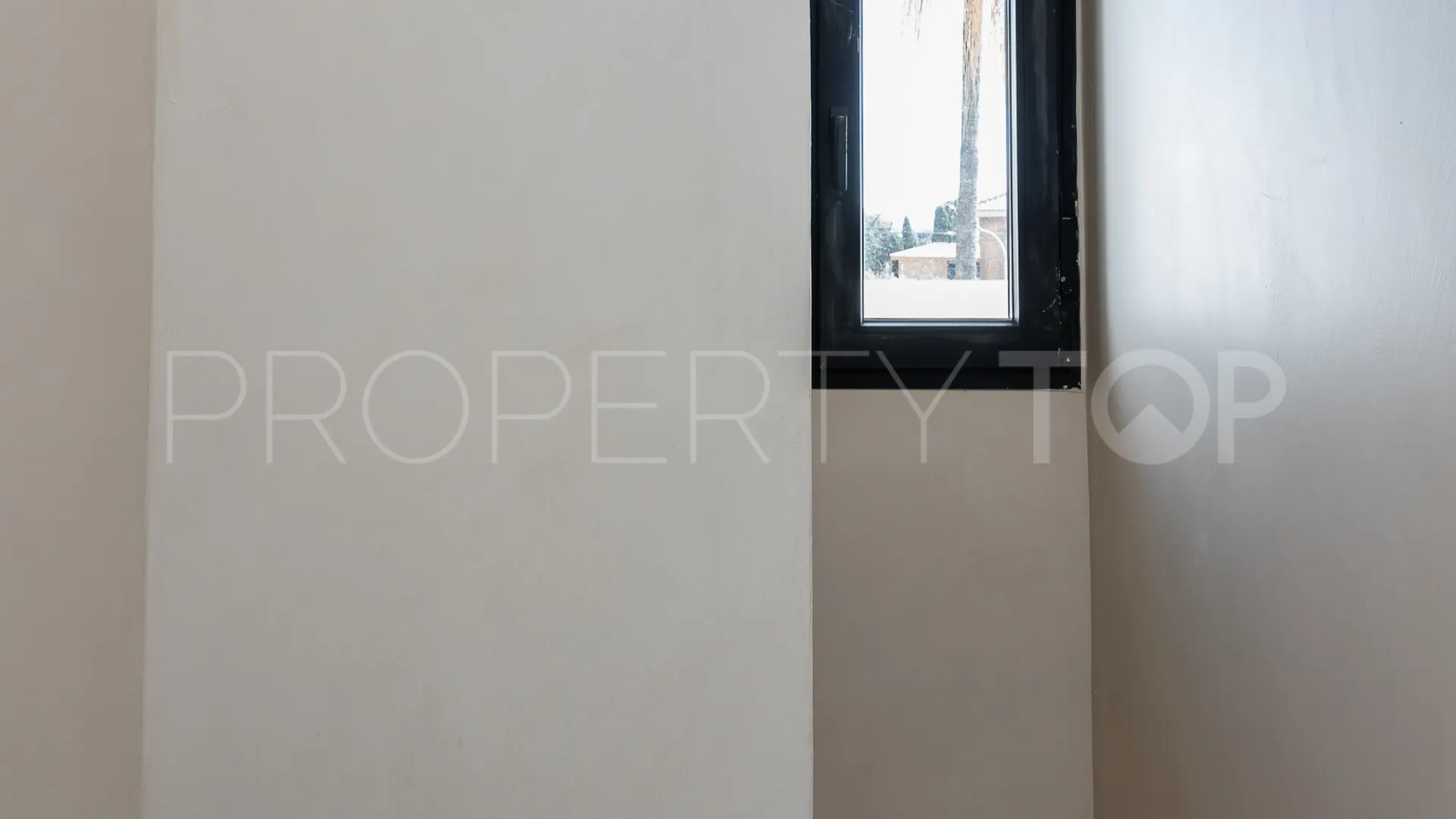 Se vende villa en El Pinillo