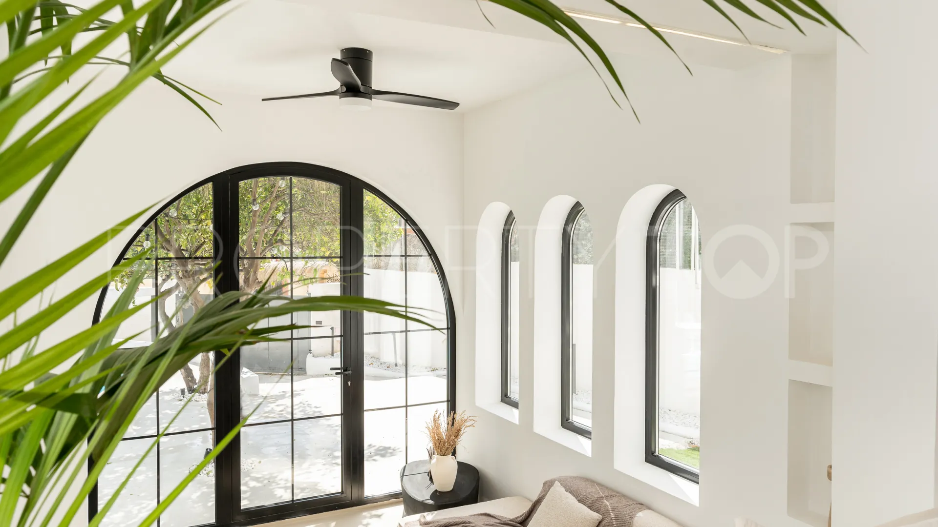 Se vende villa en El Pinillo