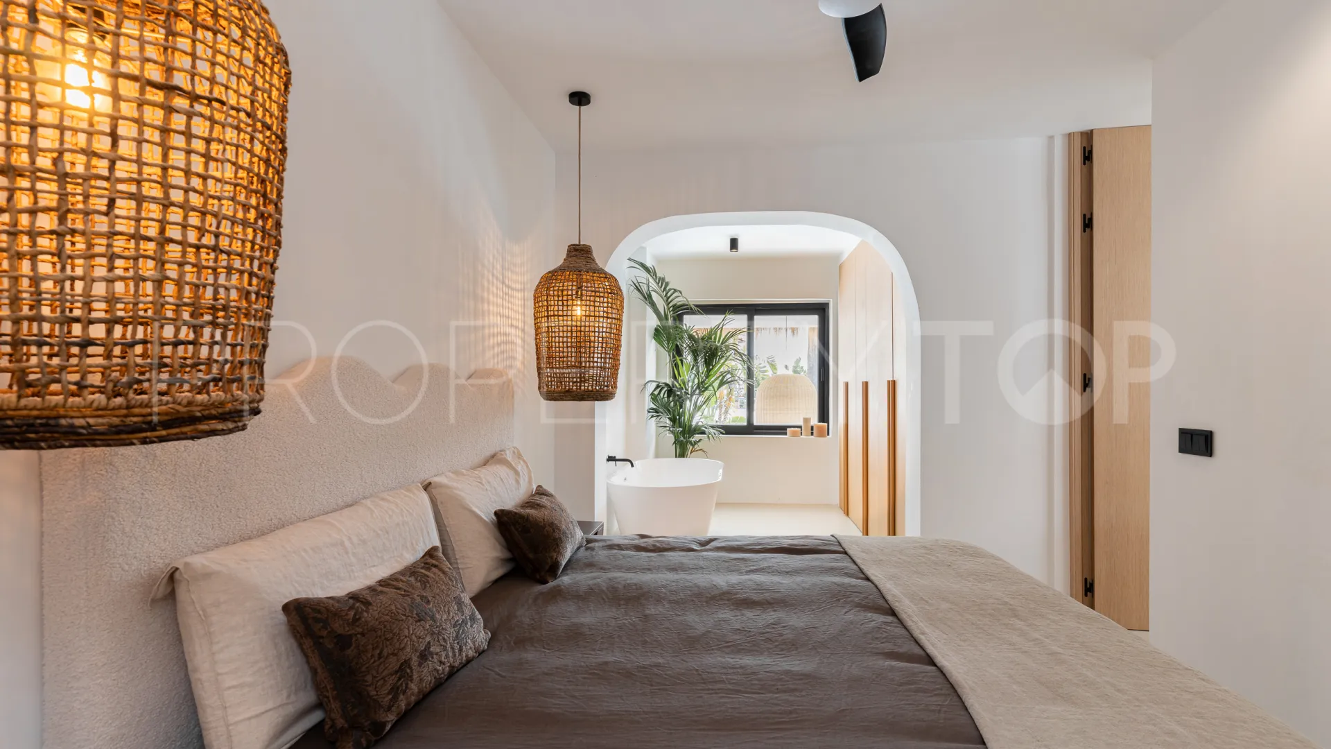 Se vende villa en El Pinillo