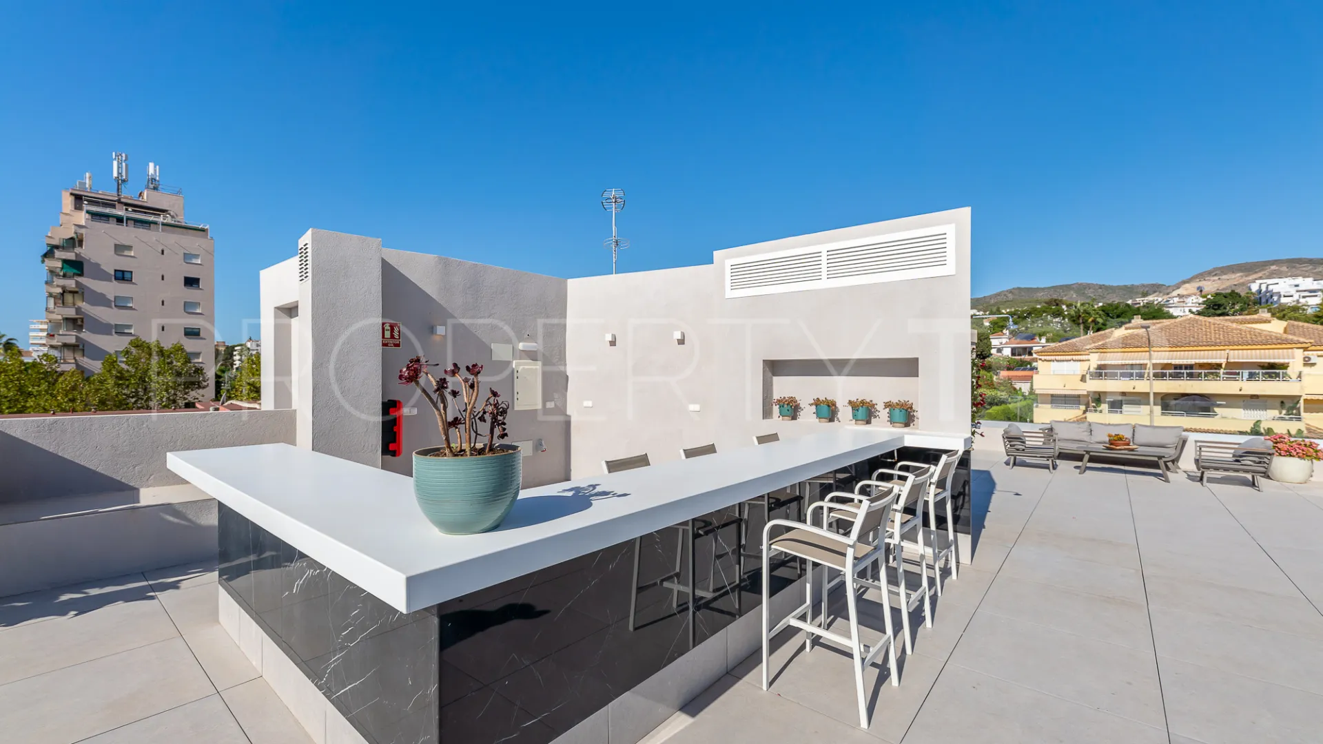 1 bedroom La Carihuela apartment for sale