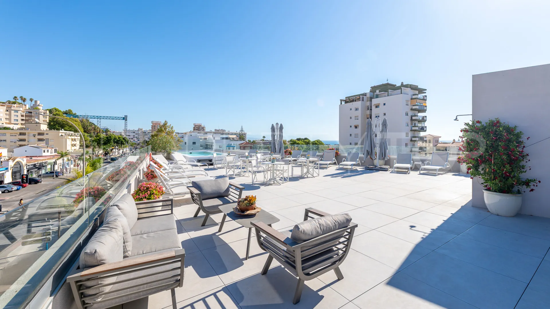 1 bedroom La Carihuela apartment for sale