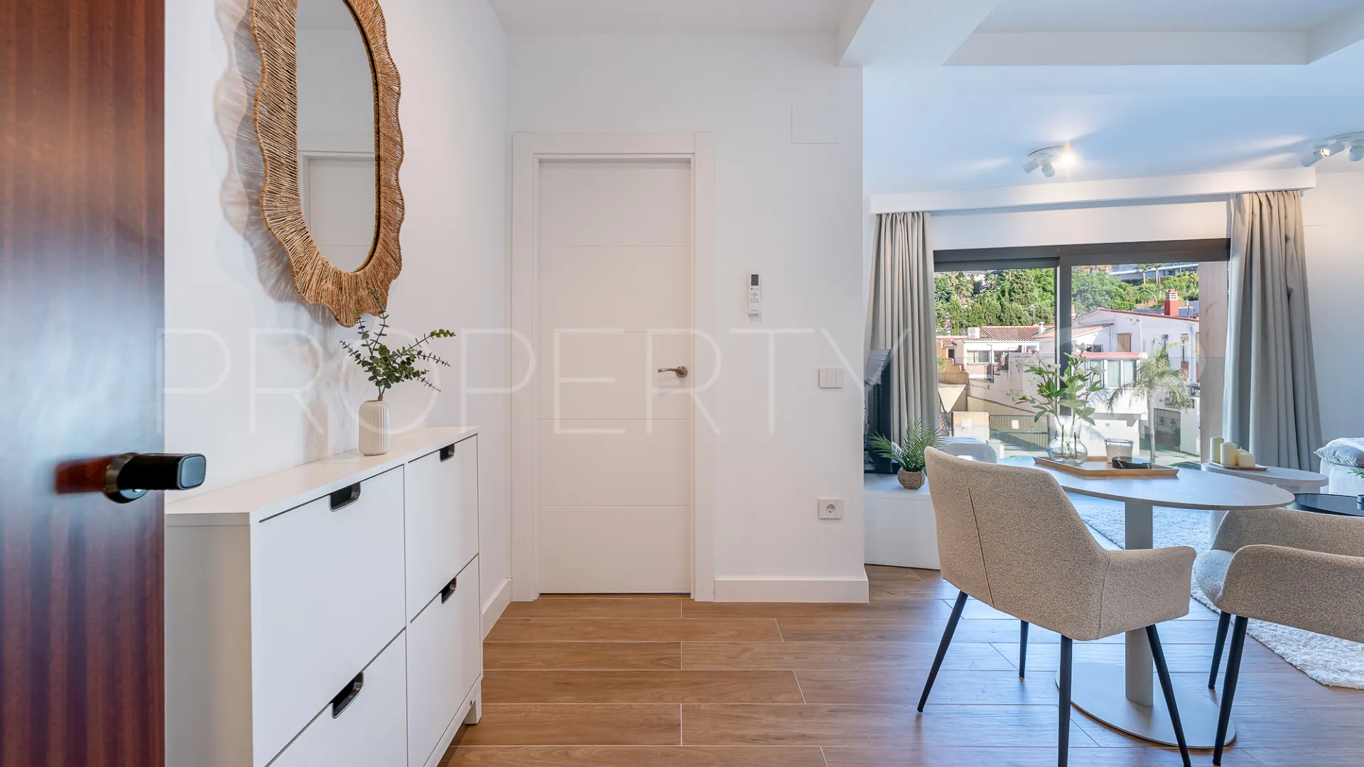 1 bedroom La Carihuela apartment for sale