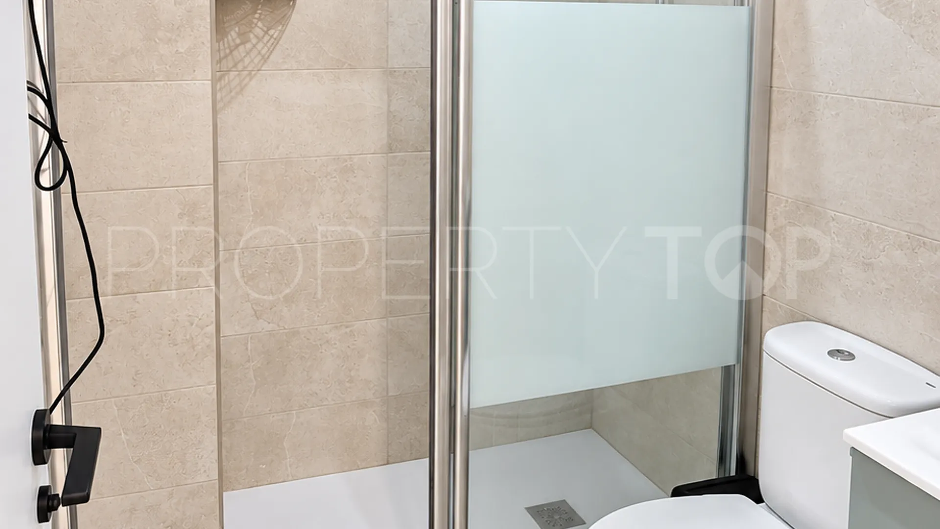 For sale studio in La Carihuela