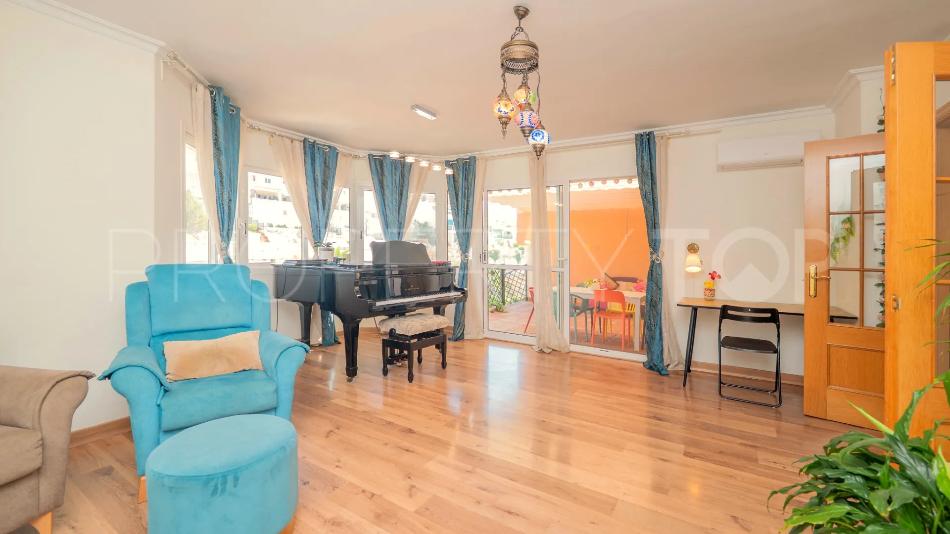 Semi detached house in La Capellania for sale
