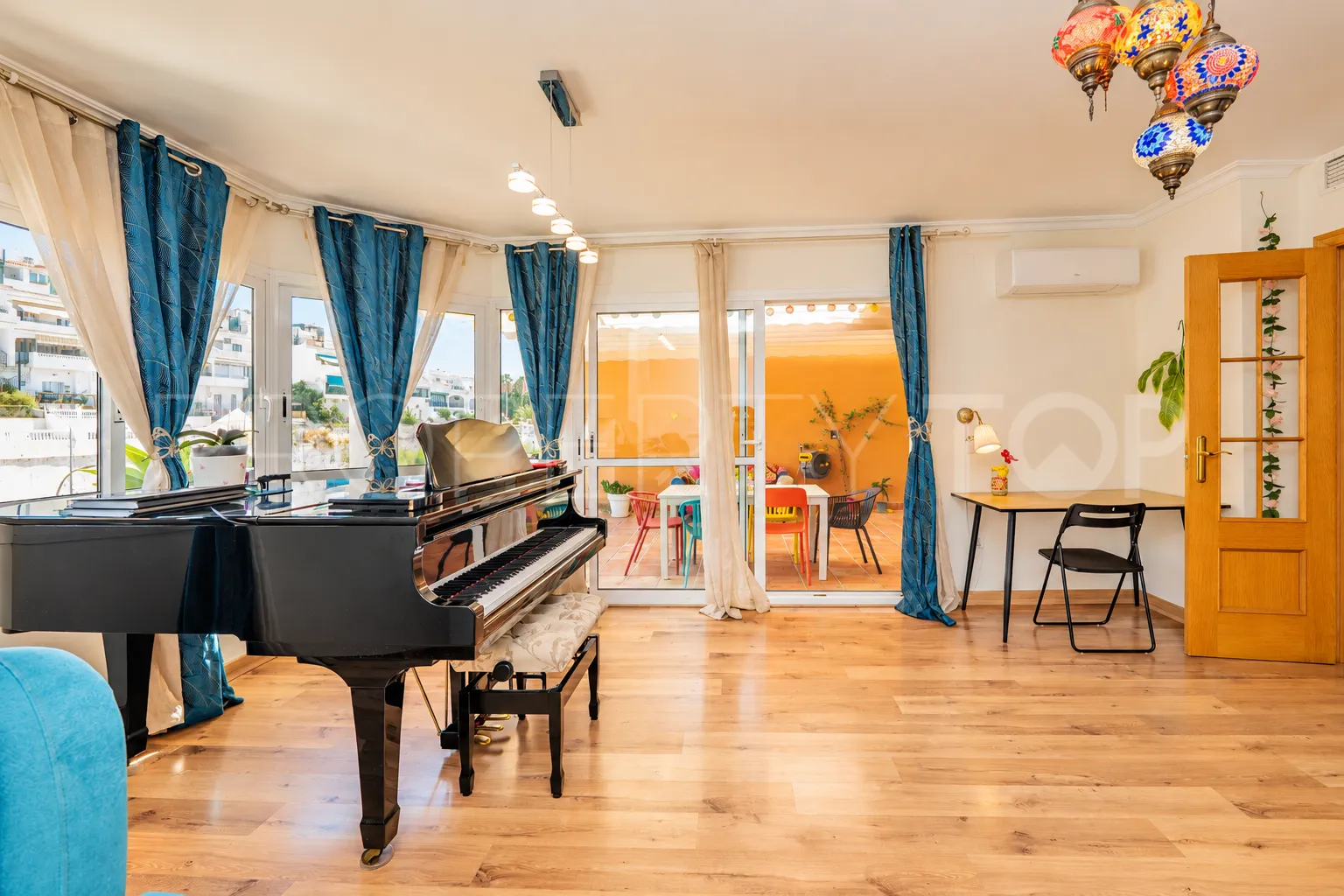 Semi detached house in La Capellania for sale