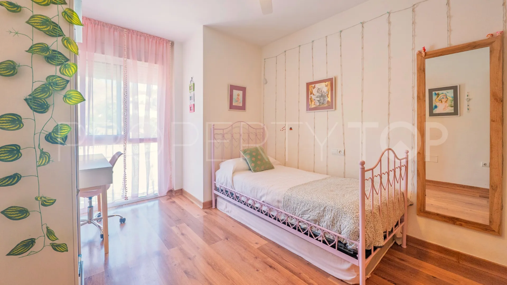 Semi detached house in La Capellania for sale